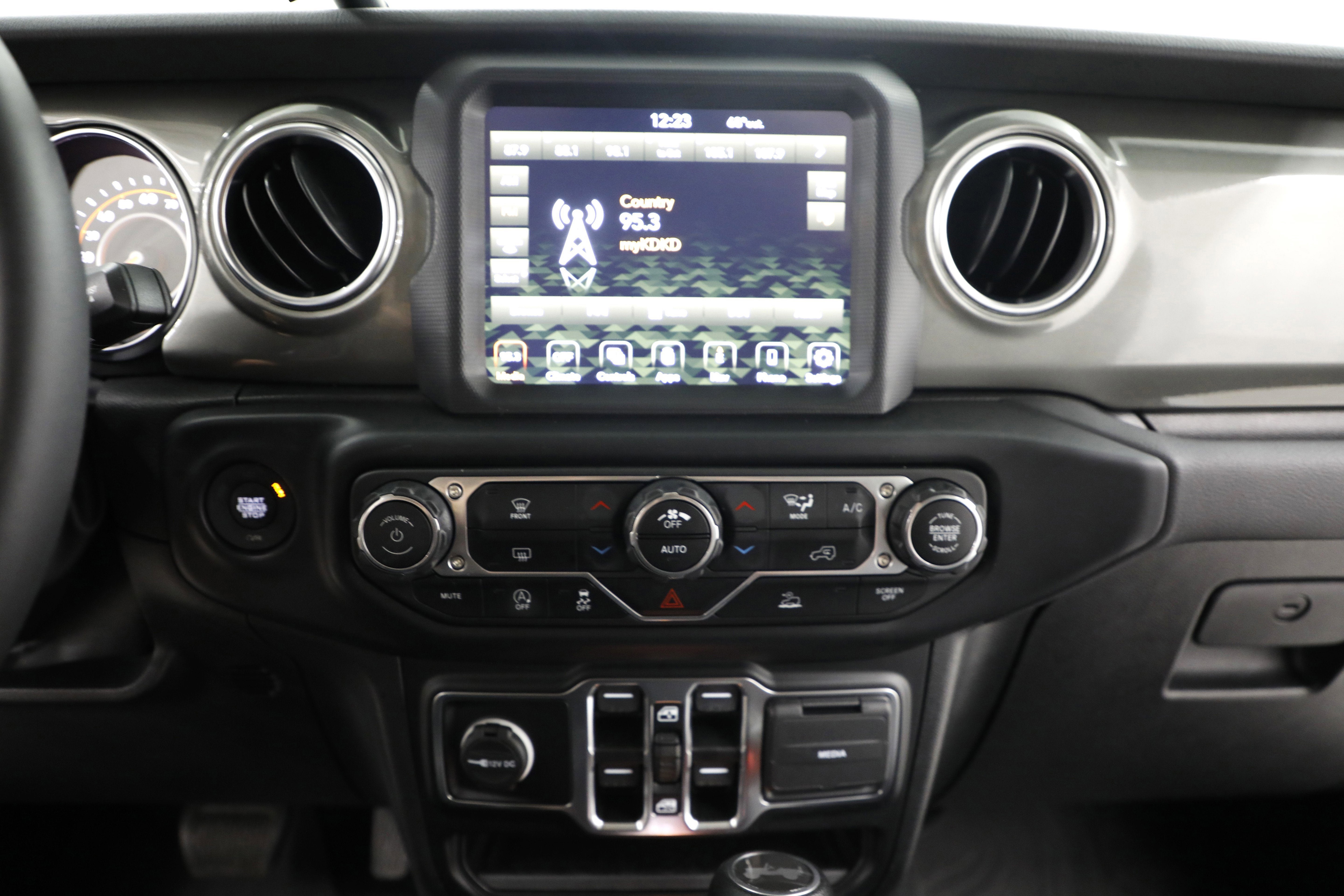 2023 Jeep Wrangler Sahara