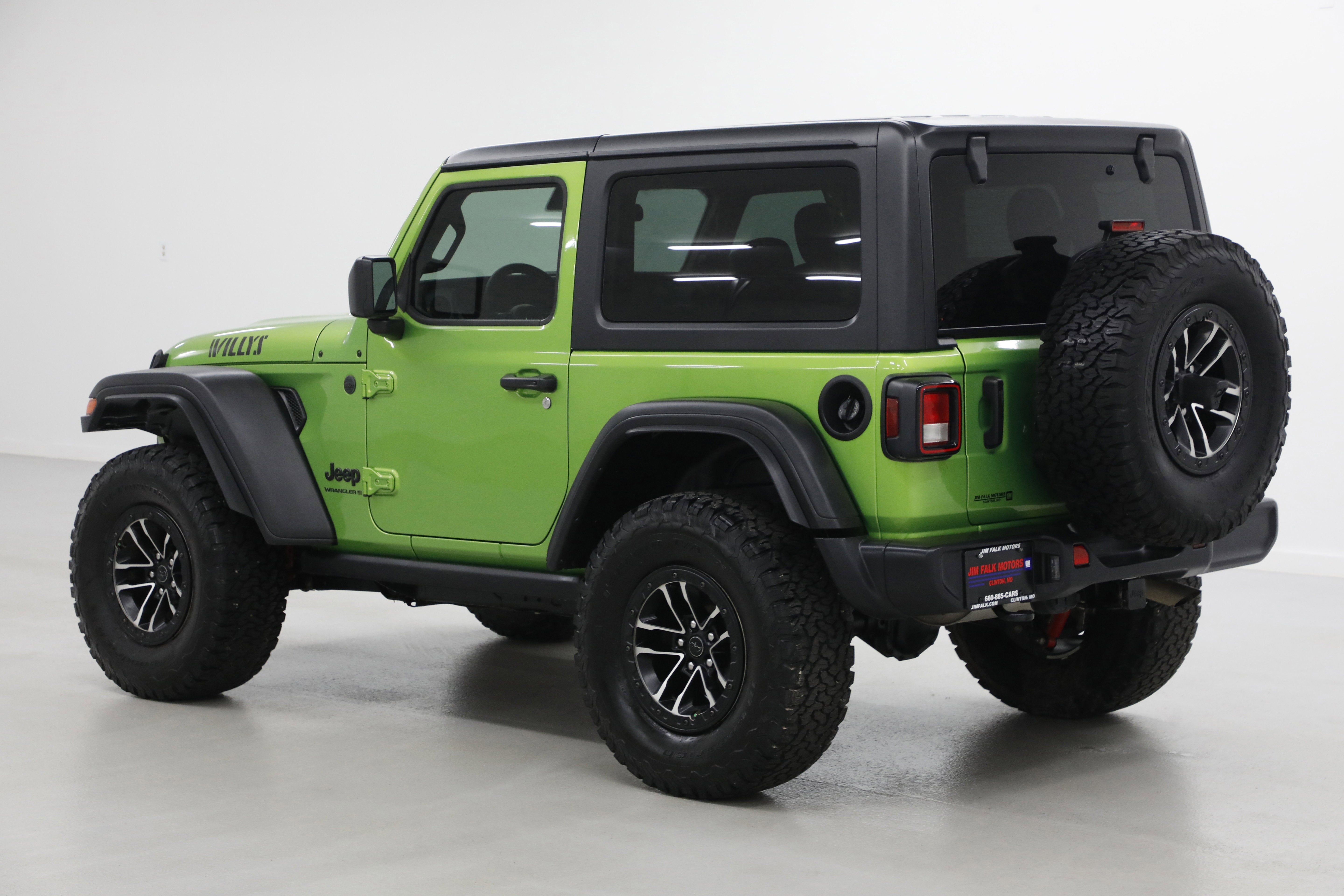 2025 Jeep Wrangler Willys
