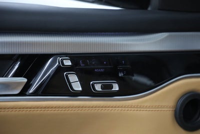 2023 Jeep Grand Wagoneer L Series III
