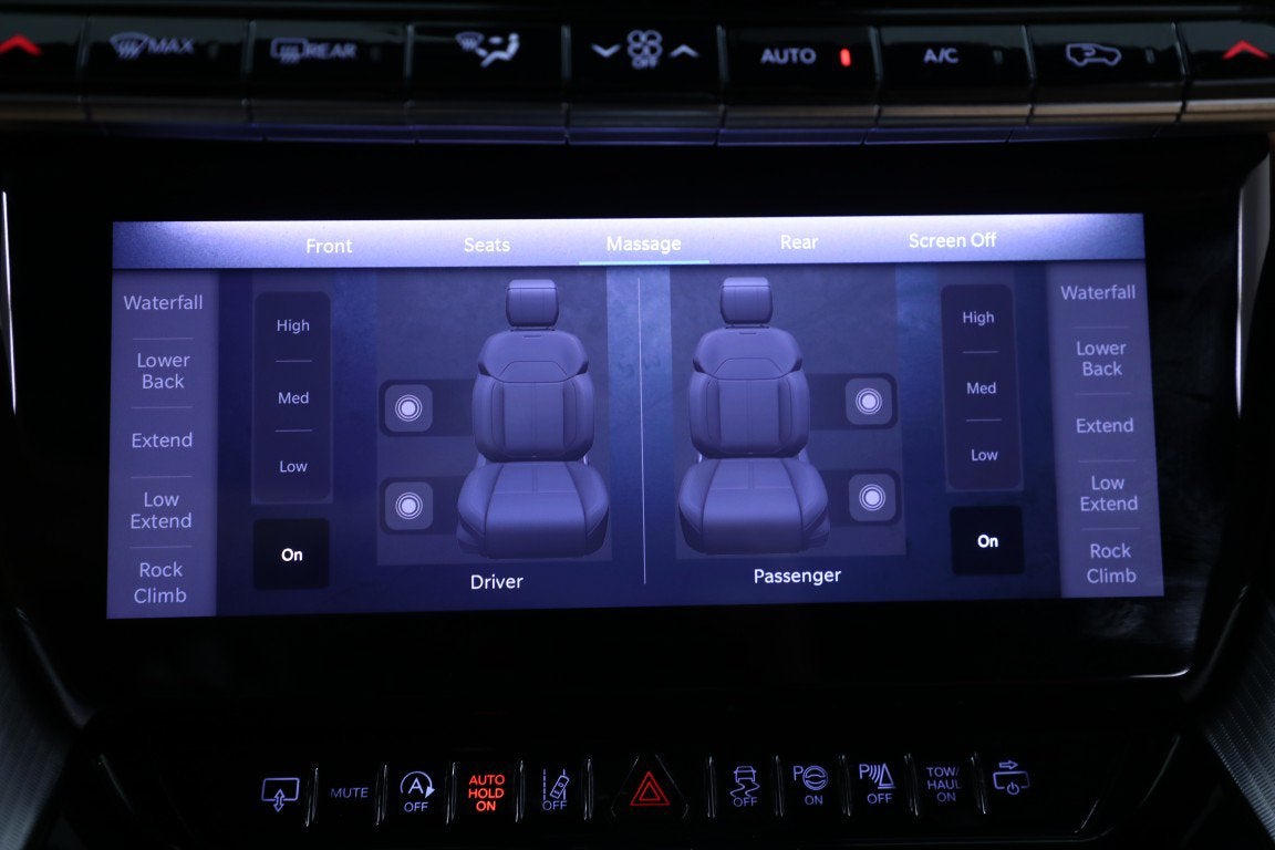 2023 Jeep Grand Wagoneer L Series III