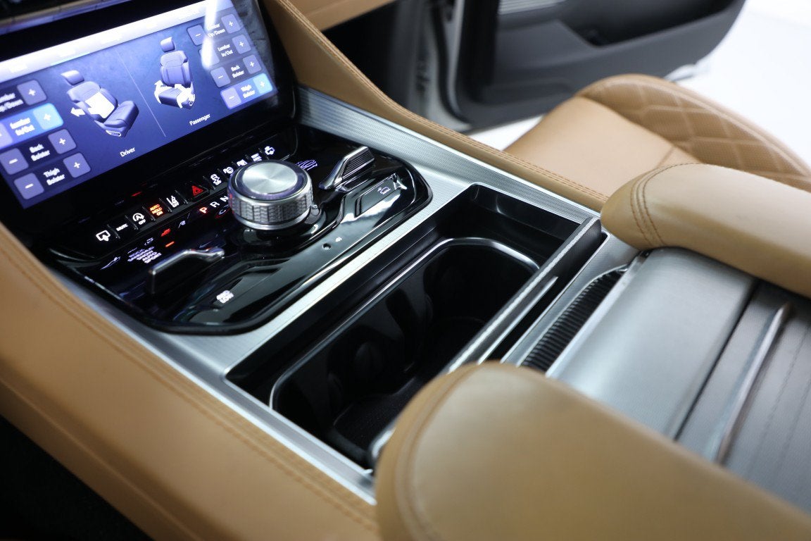 2023 Jeep Grand Wagoneer L Series III