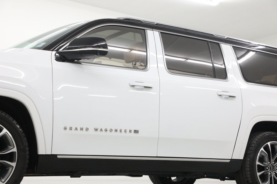 2023 Jeep Grand Wagoneer L Series III