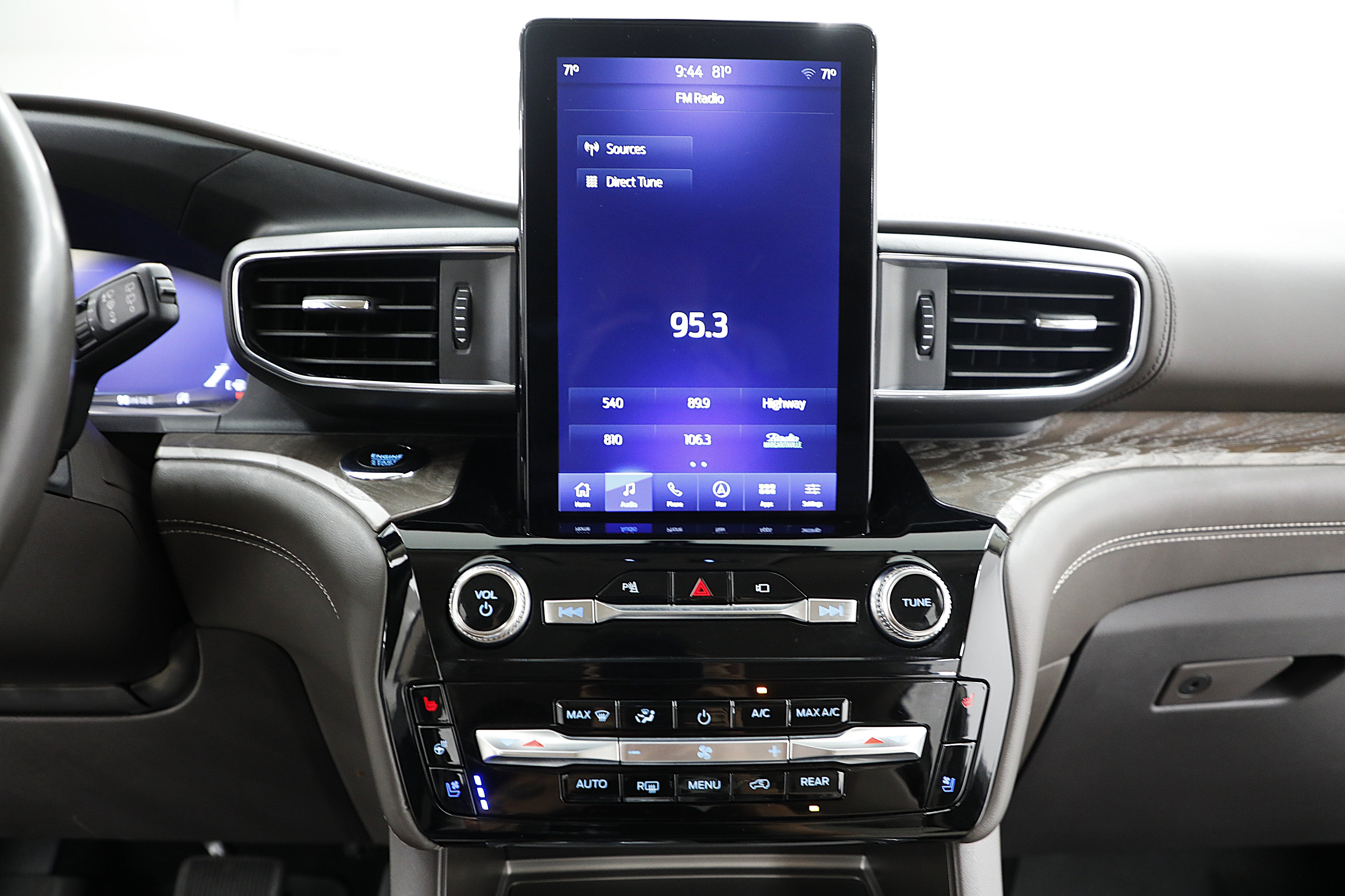 2022 Ford Explorer Platinum