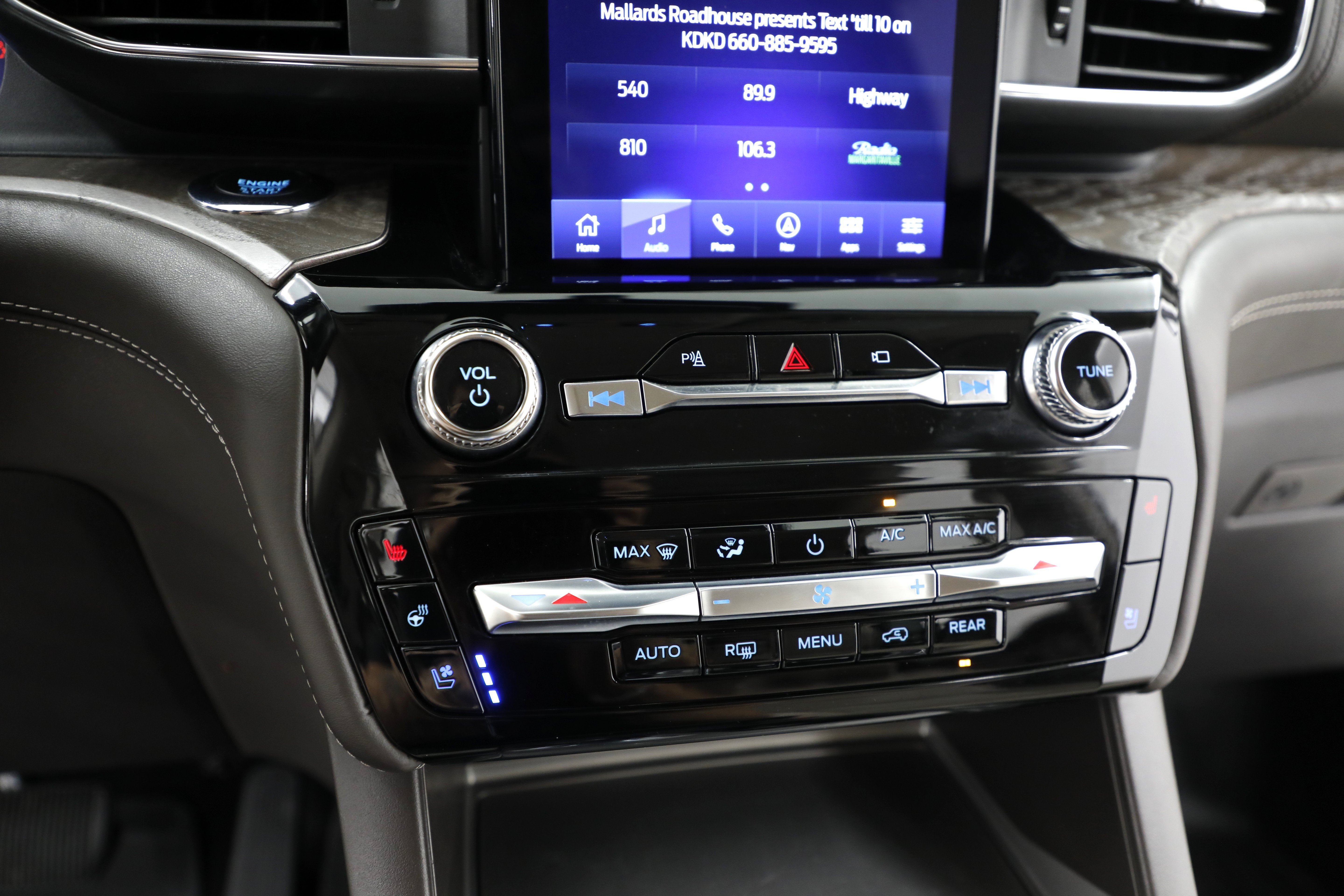 2022 Ford Explorer Platinum