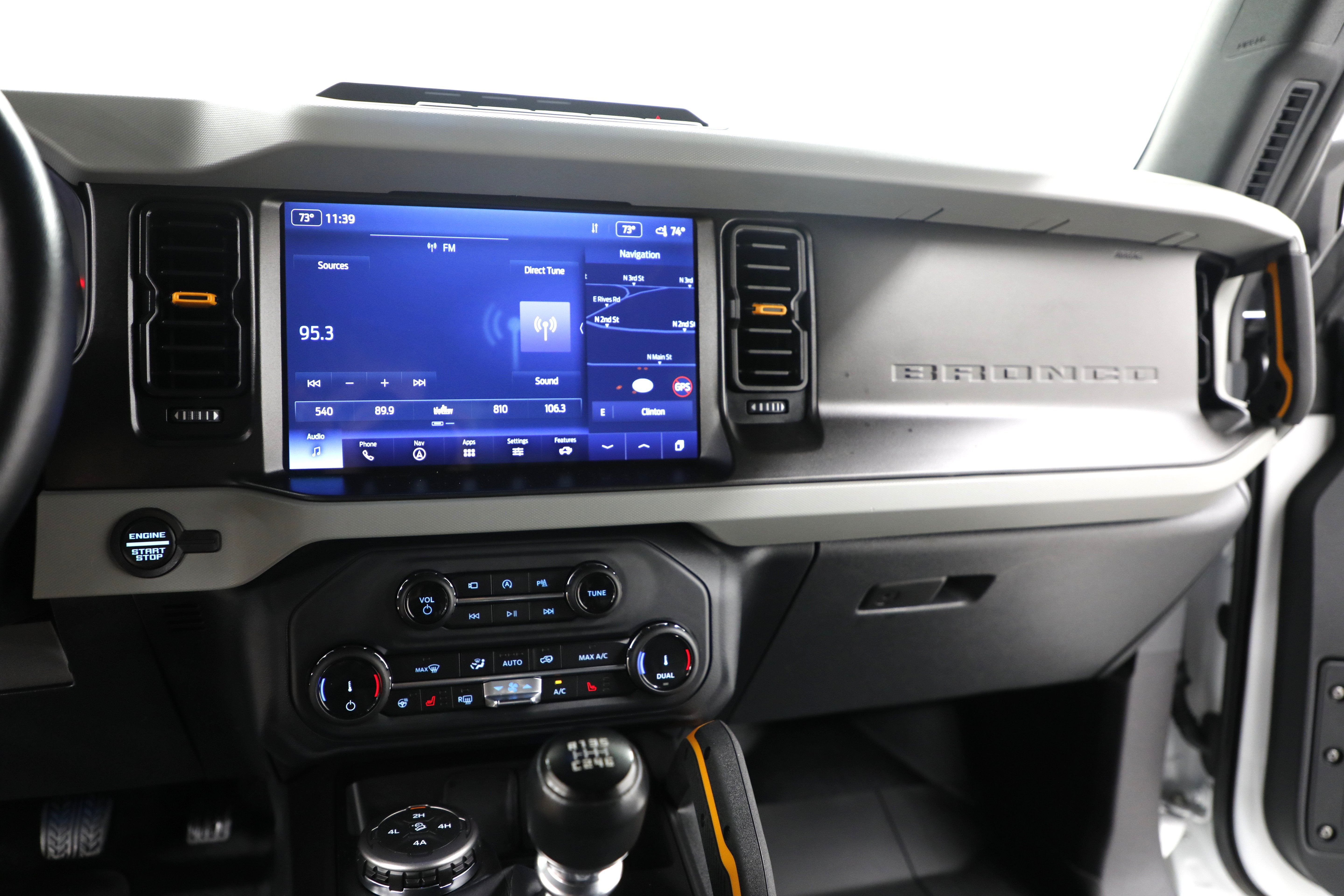 2022 Ford Bronco Base