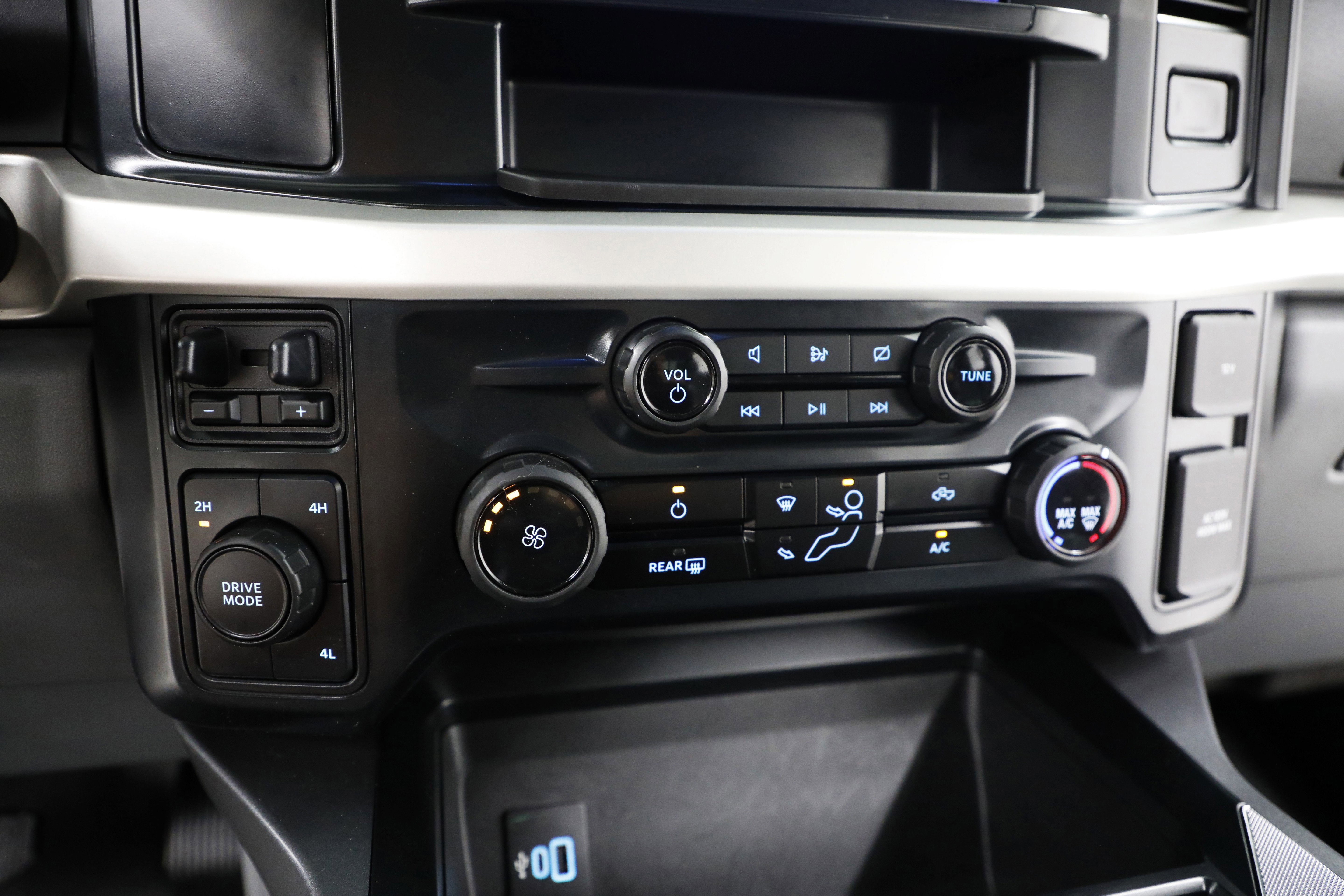 2023 Ford Super Duty F-250 SRW XL