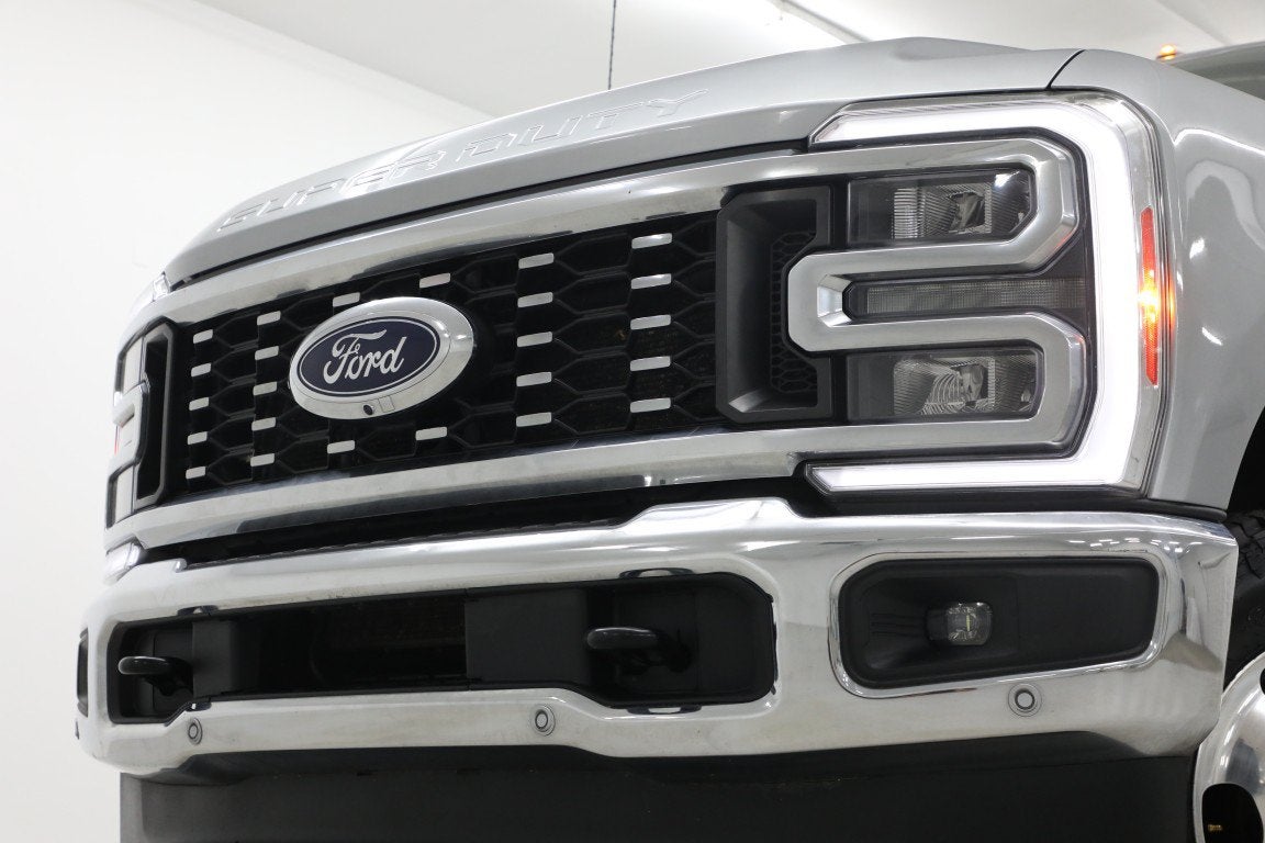 2023 Ford Super Duty F-350 DRW XL