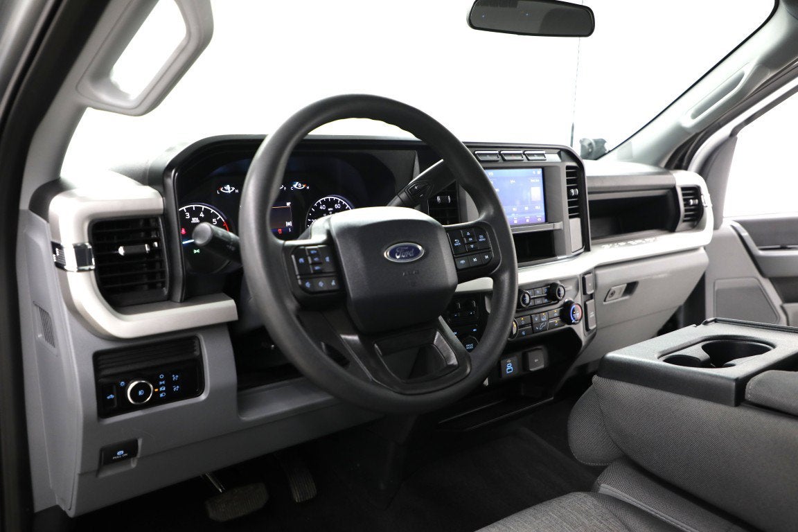 2024 Ford Super Duty F-350 SRW XL