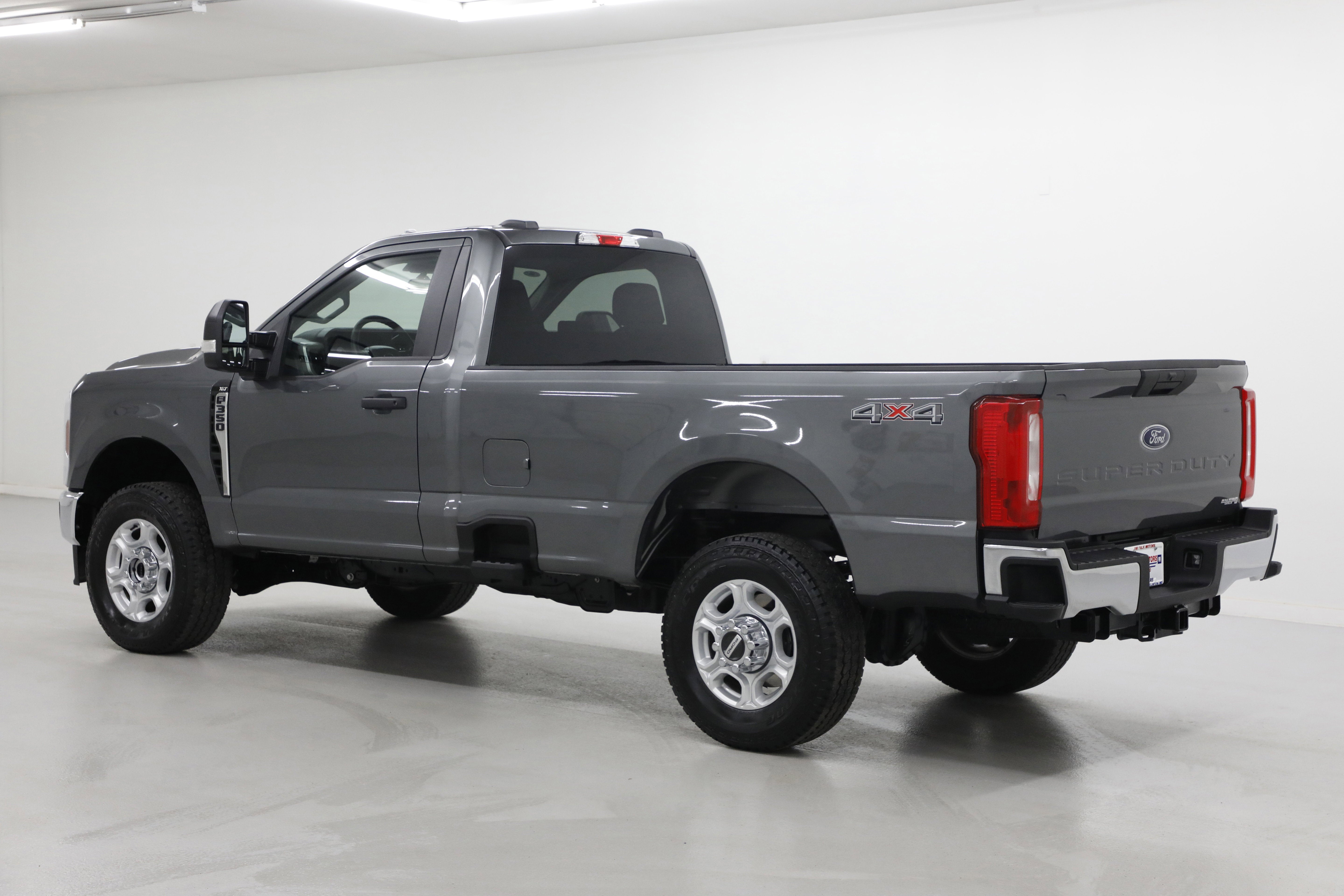 2025 Ford Super Duty F-350 SRW XL