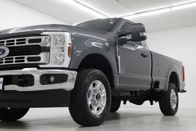 2025 Ford Super Duty F-350 SRW XL