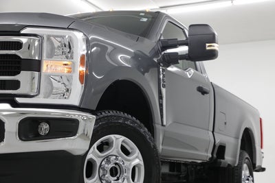 2025 Ford Super Duty F-350 SRW XL