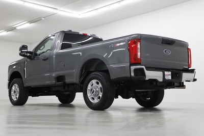 2025 Ford Super Duty F-350 SRW XL