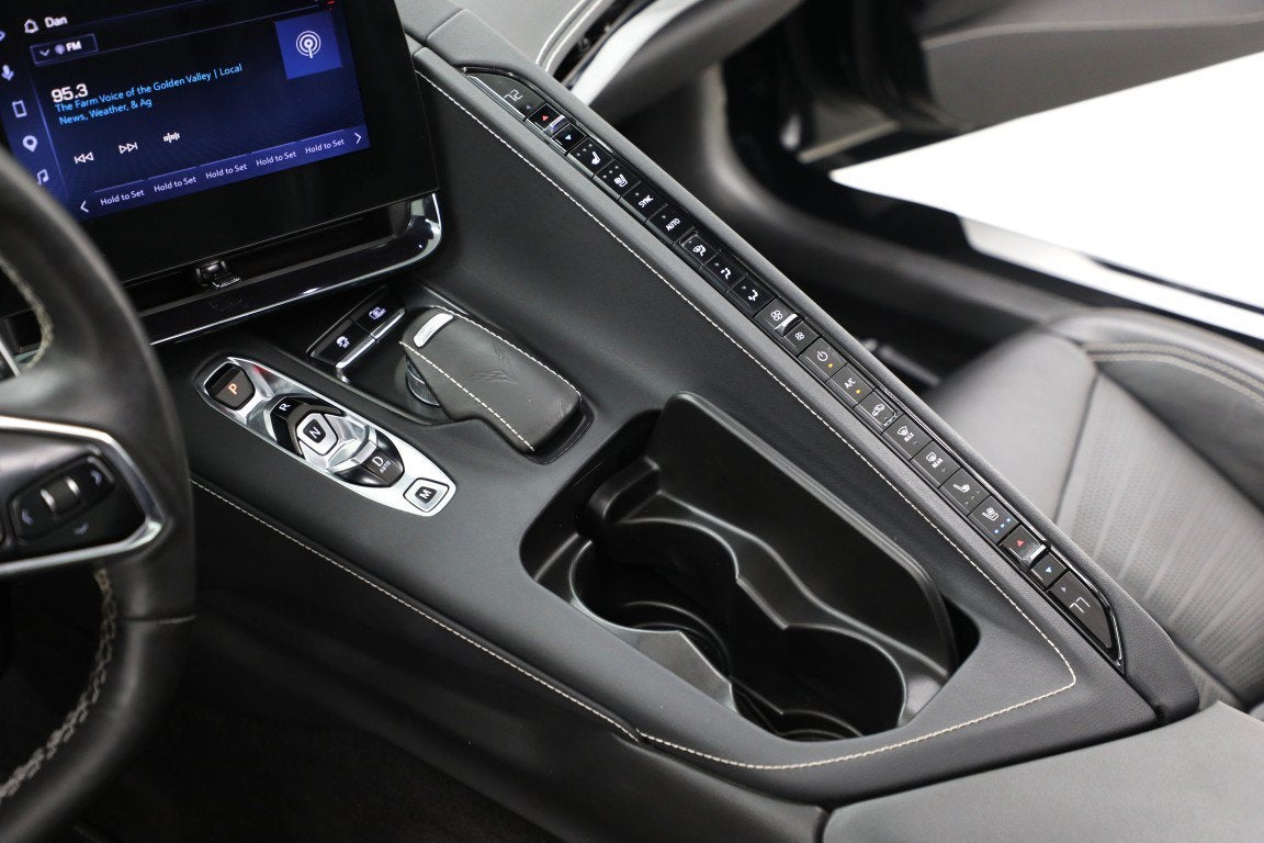 2025 Chevrolet Corvette Stingray 2LT