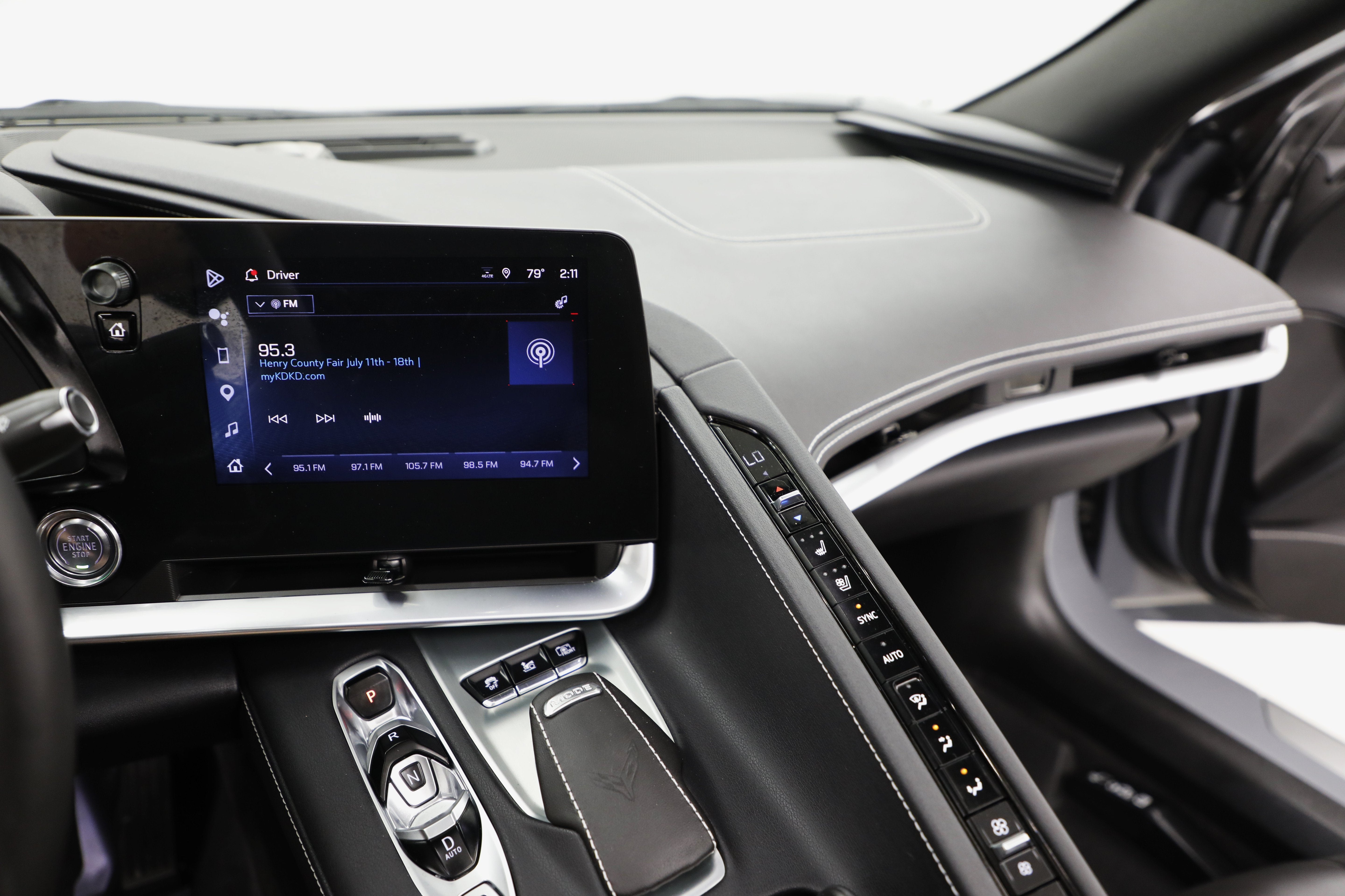 2025 Chevrolet Corvette Stingray 2LT