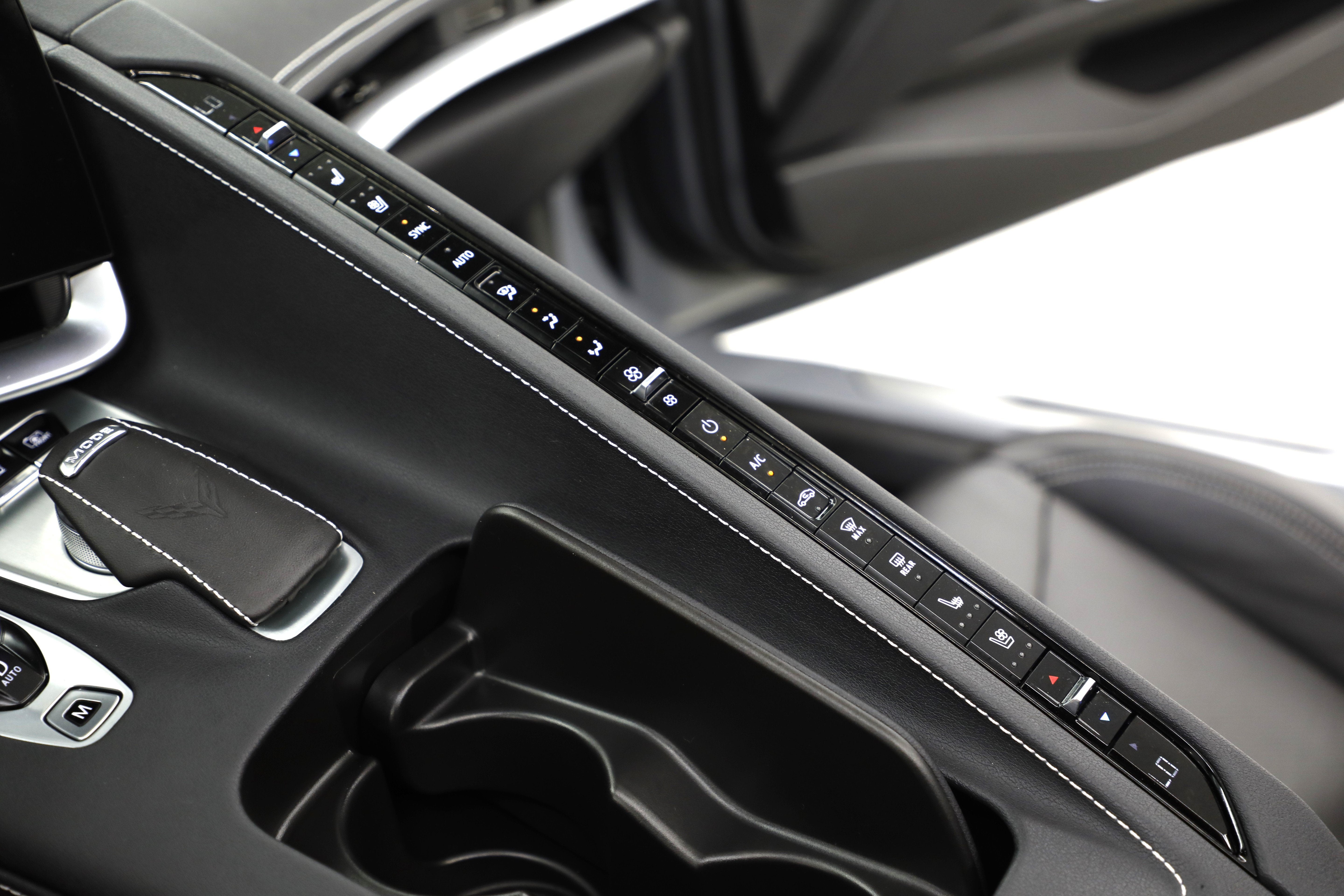 2025 Chevrolet Corvette Stingray 2LT