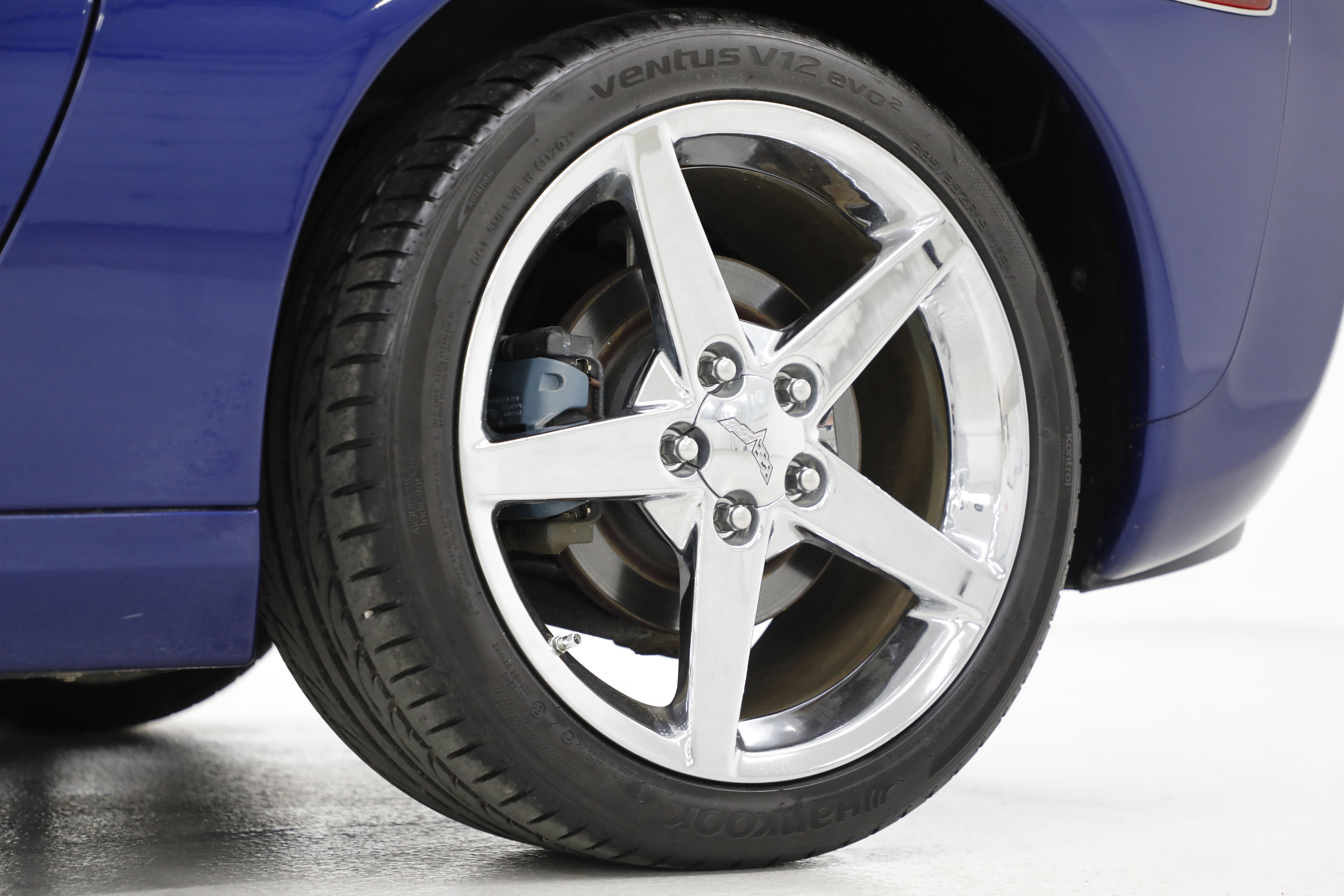 2005 Chevrolet Corvette BASE