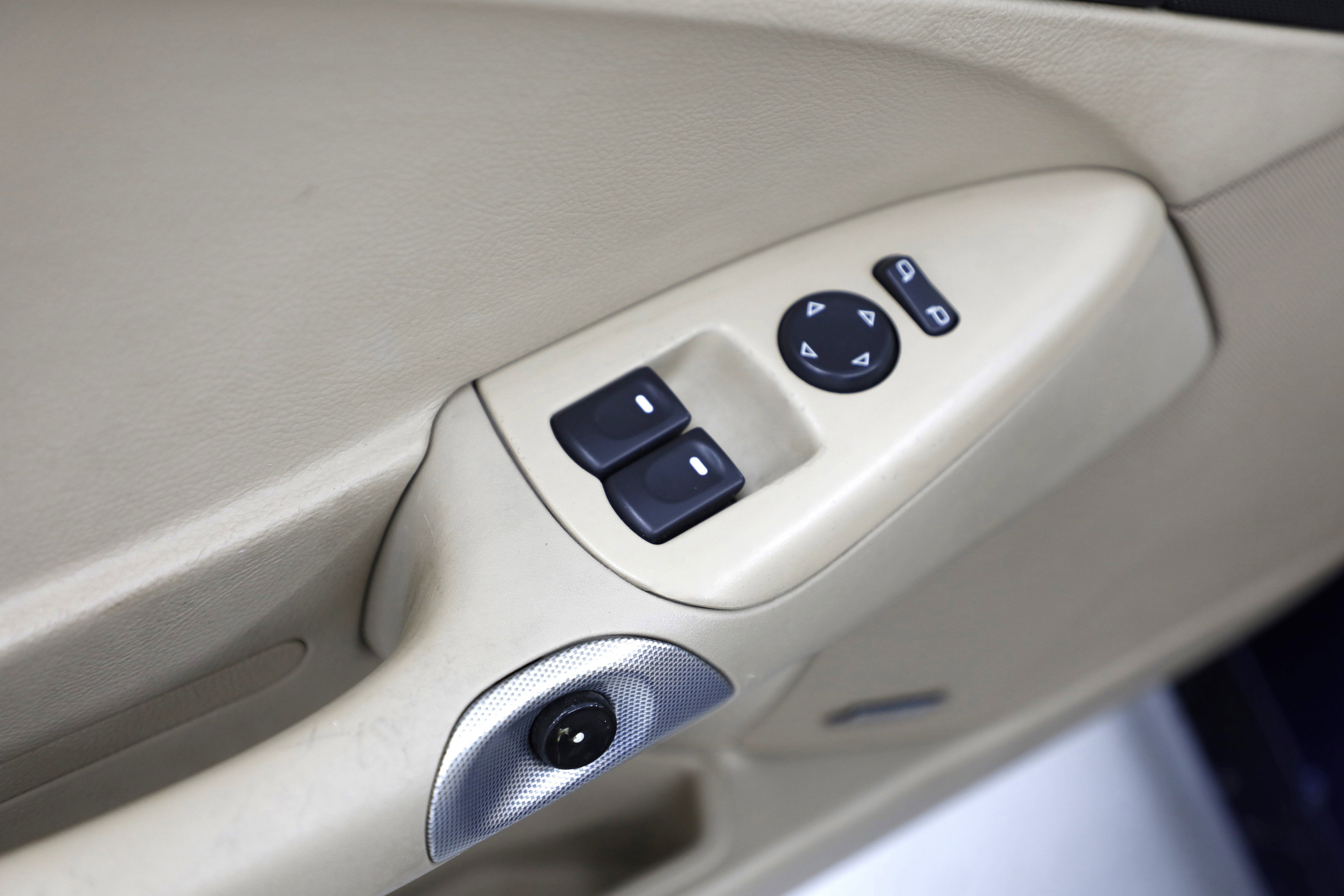 2005 Chevrolet Corvette BASE