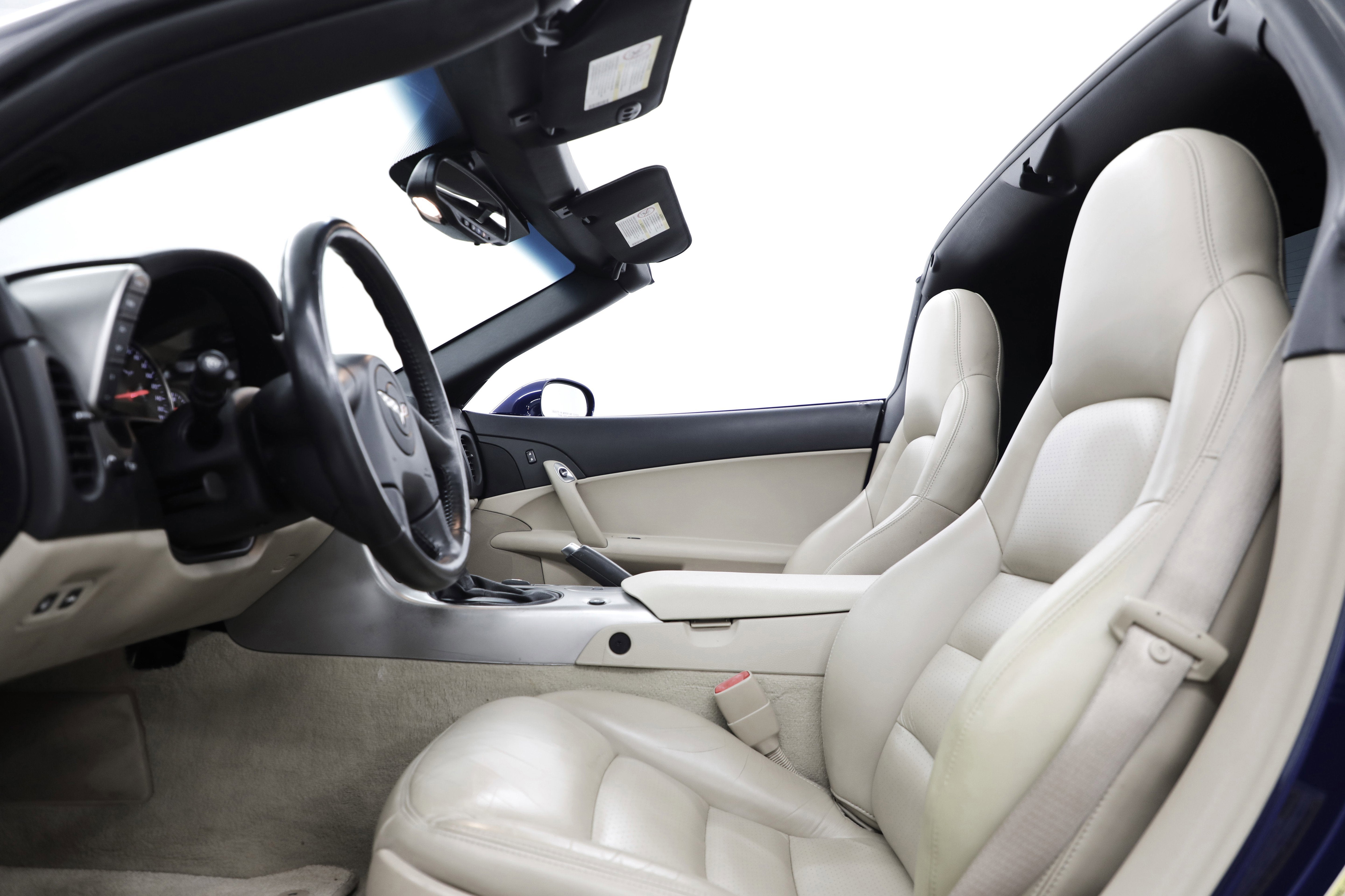 2005 Chevrolet Corvette BASE