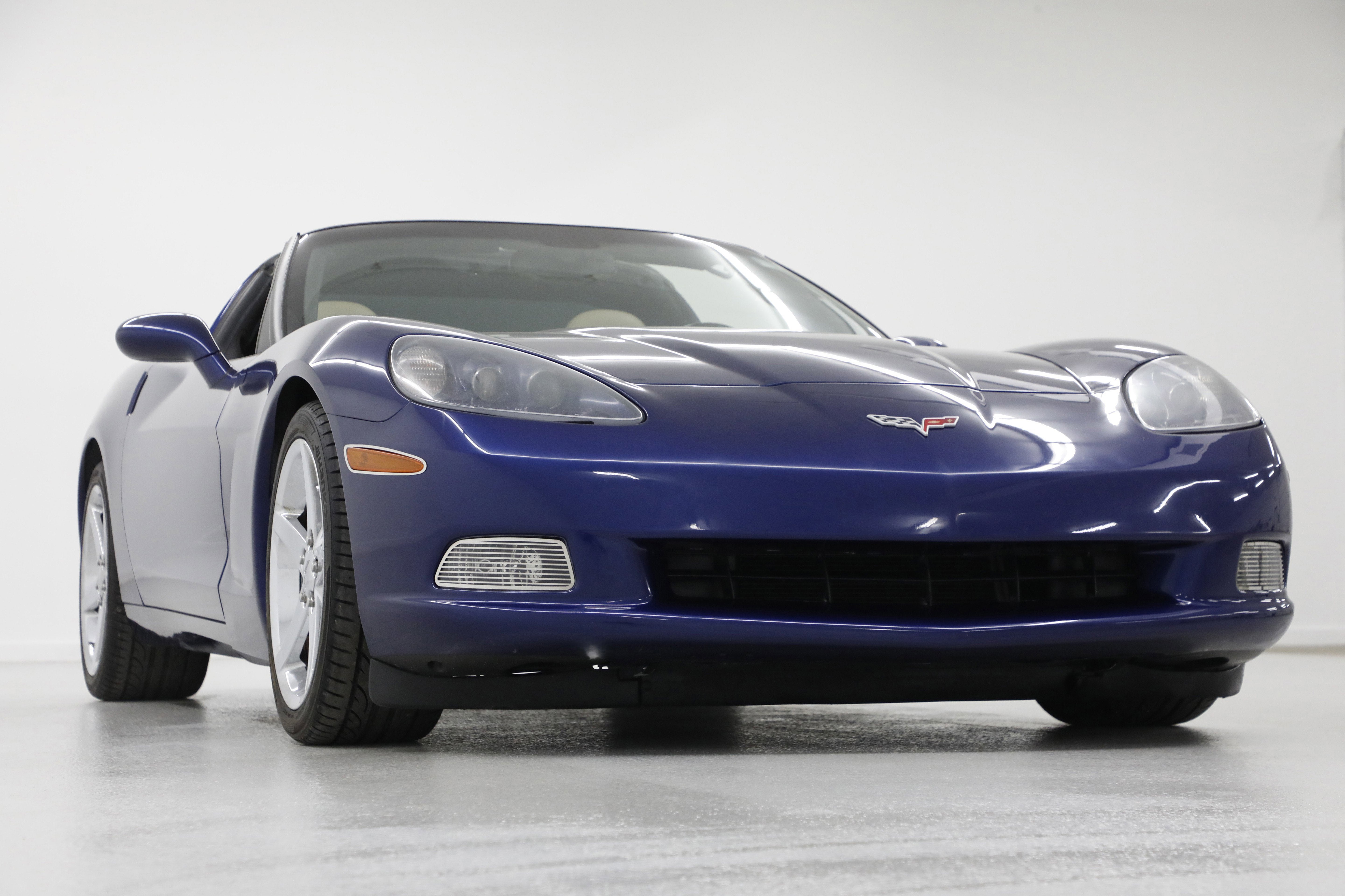 2005 Chevrolet Corvette BASE