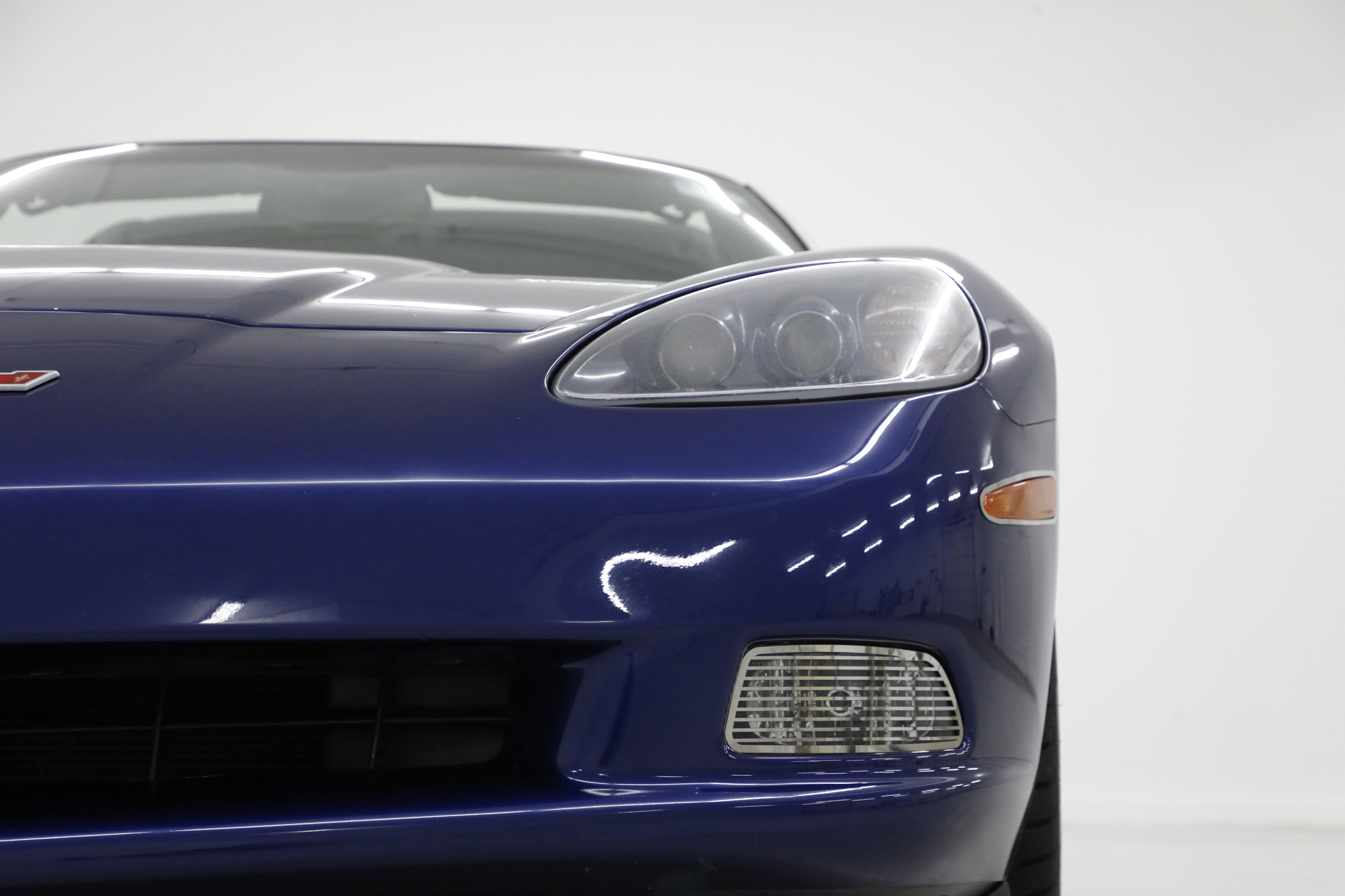 2005 Chevrolet Corvette BASE