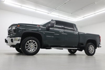 2025 Chevrolet Silverado 3500 HD LTZ