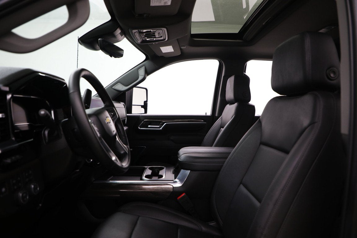 2025 Chevrolet Silverado 3500 HD LTZ