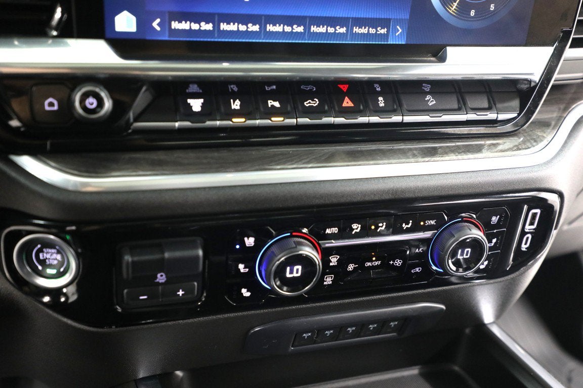 2025 Chevrolet Silverado 3500 HD LTZ