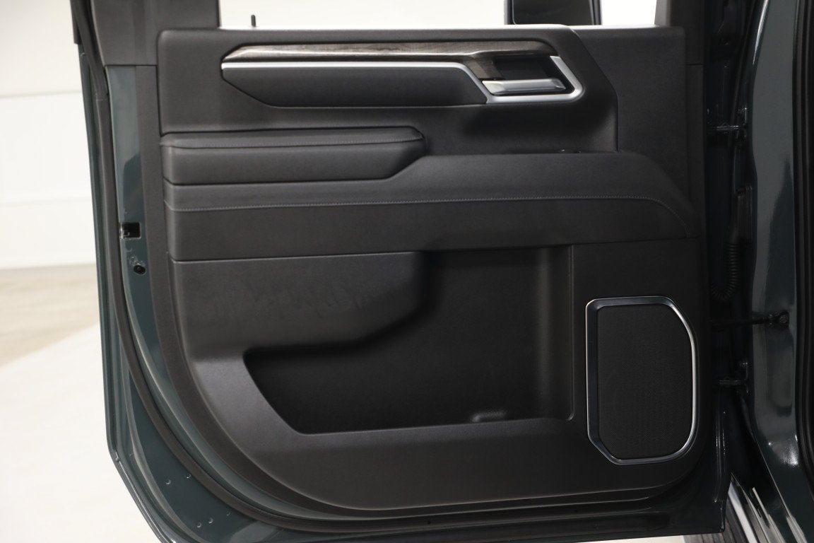 2025 Chevrolet Silverado 3500 HD LTZ