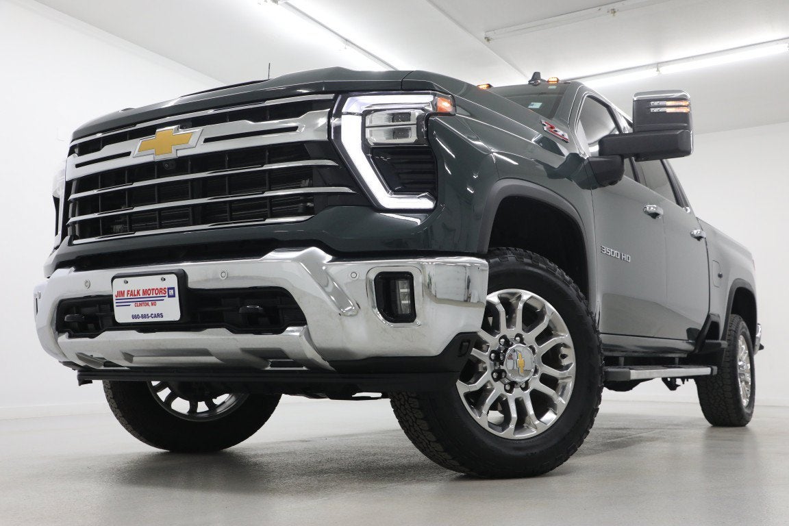 2025 Chevrolet Silverado 3500 HD LTZ