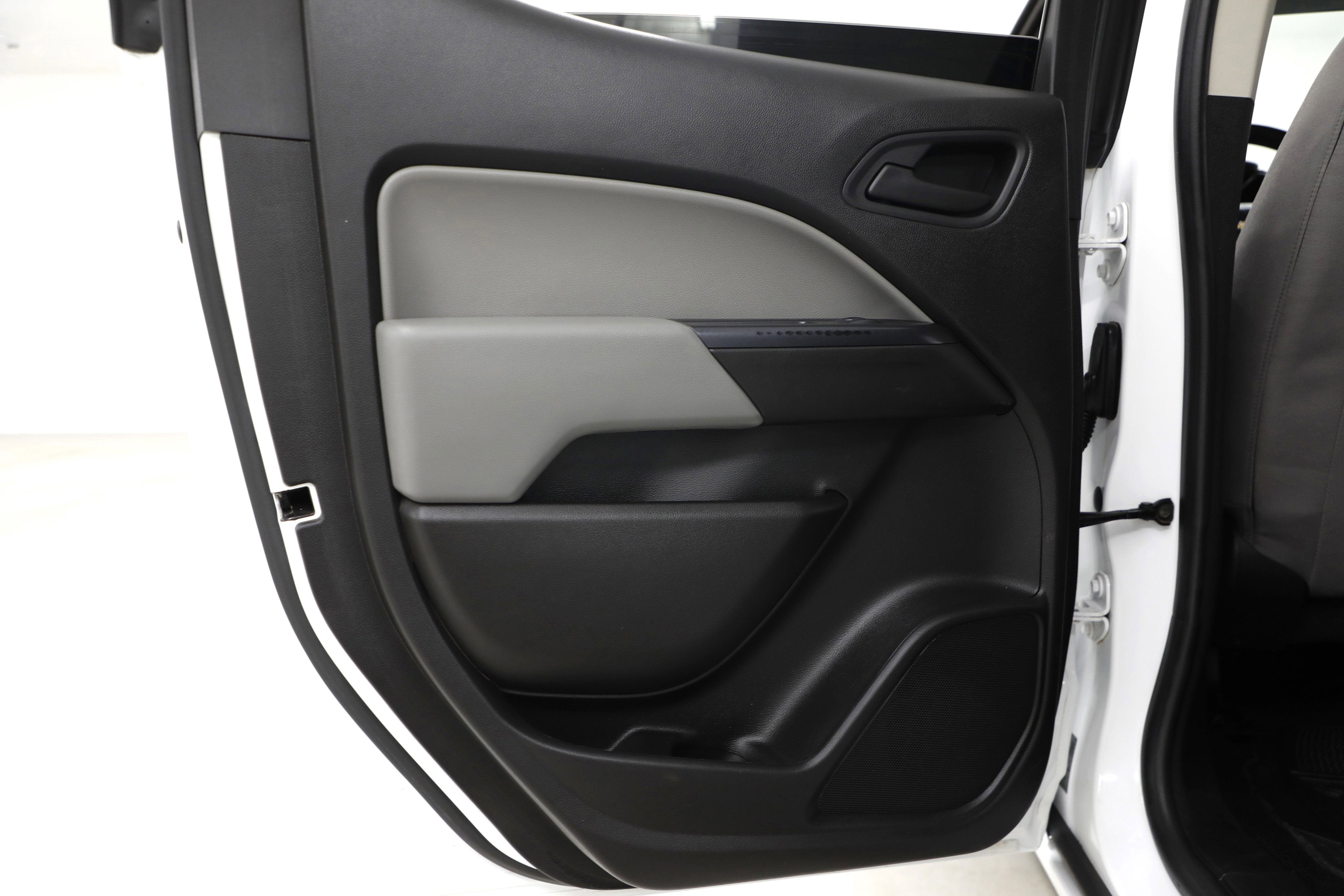 2017 Chevrolet Colorado 2WD WT