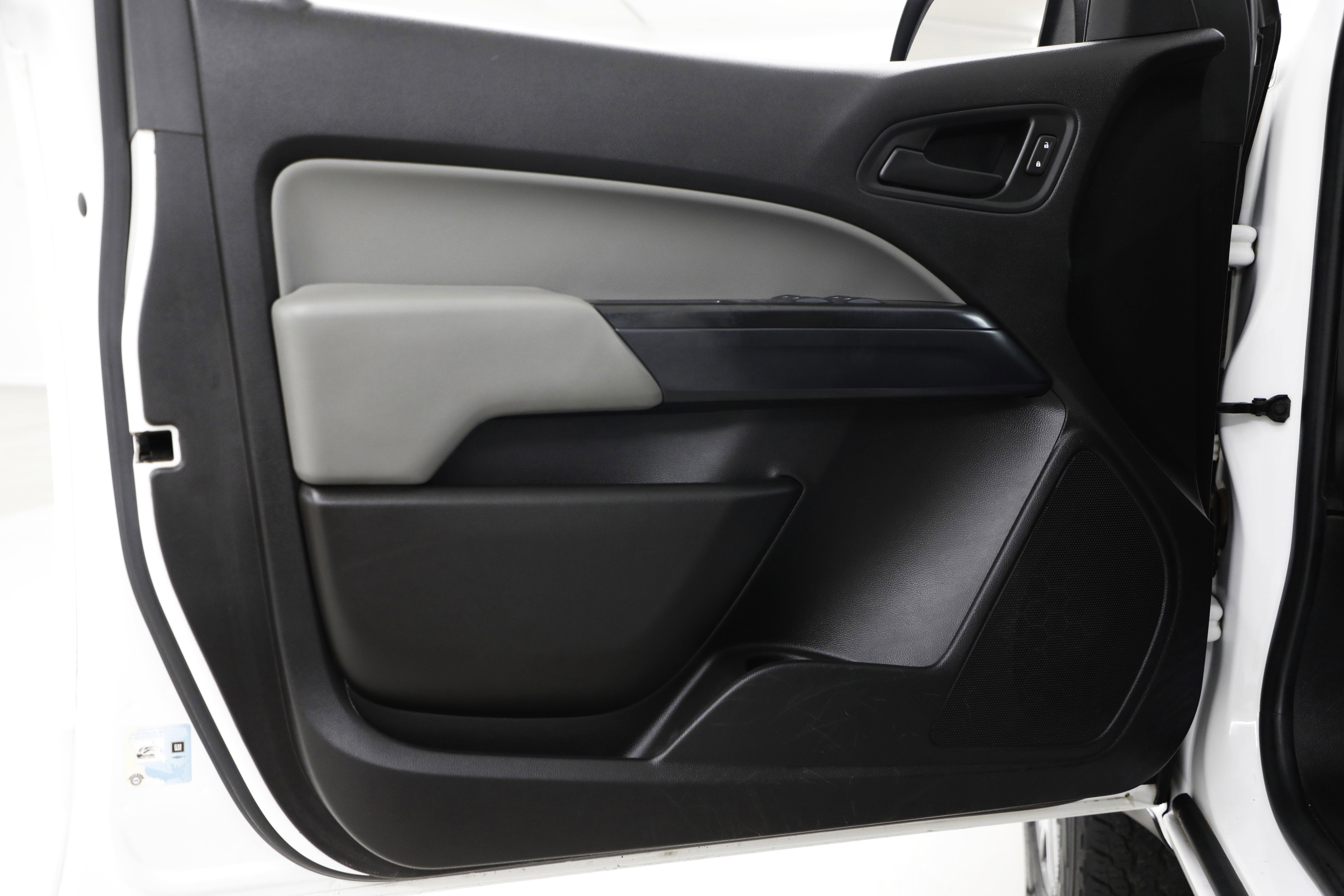 2017 Chevrolet Colorado 2WD WT