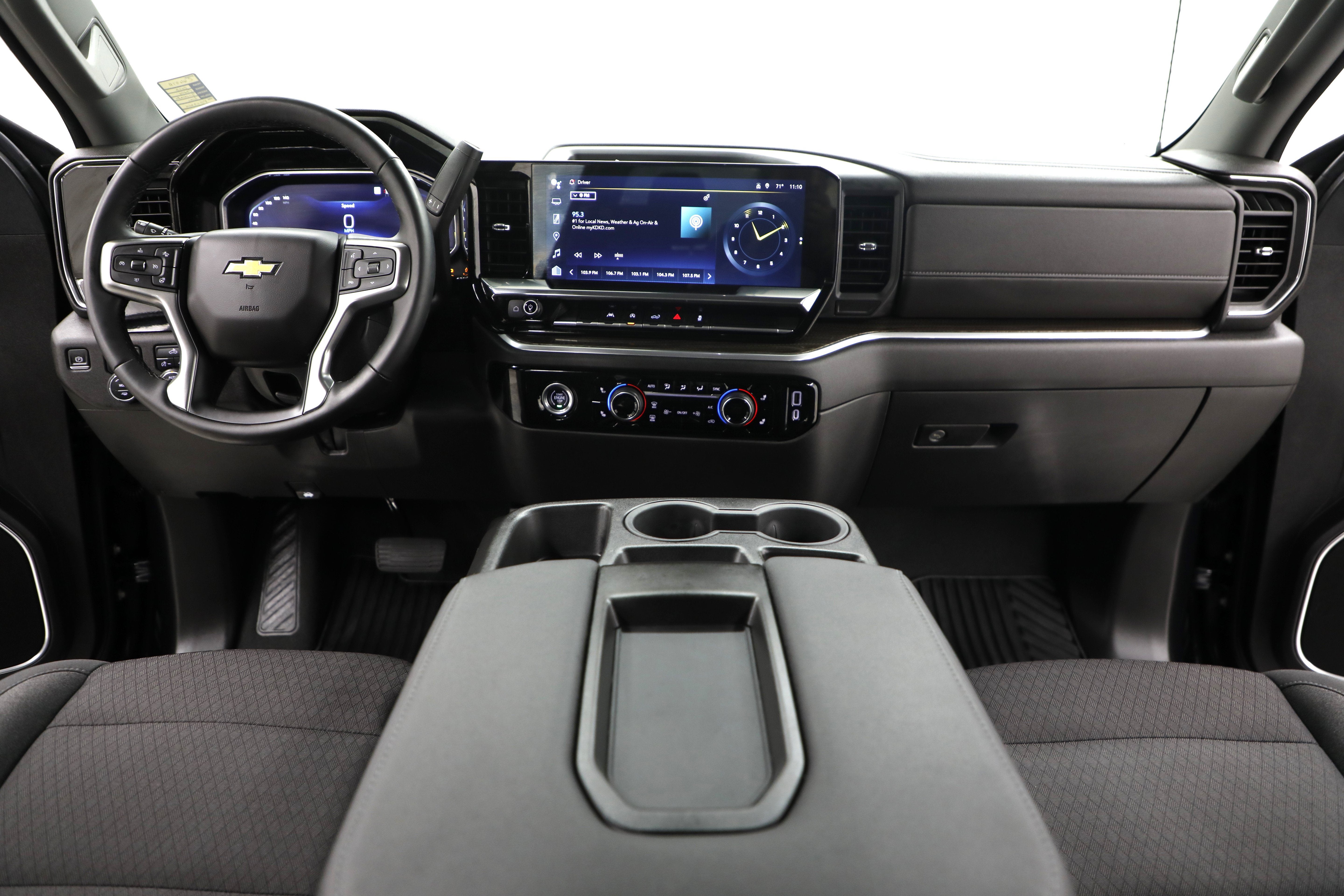 2023 Chevrolet Silverado 1500 LT (2FL)