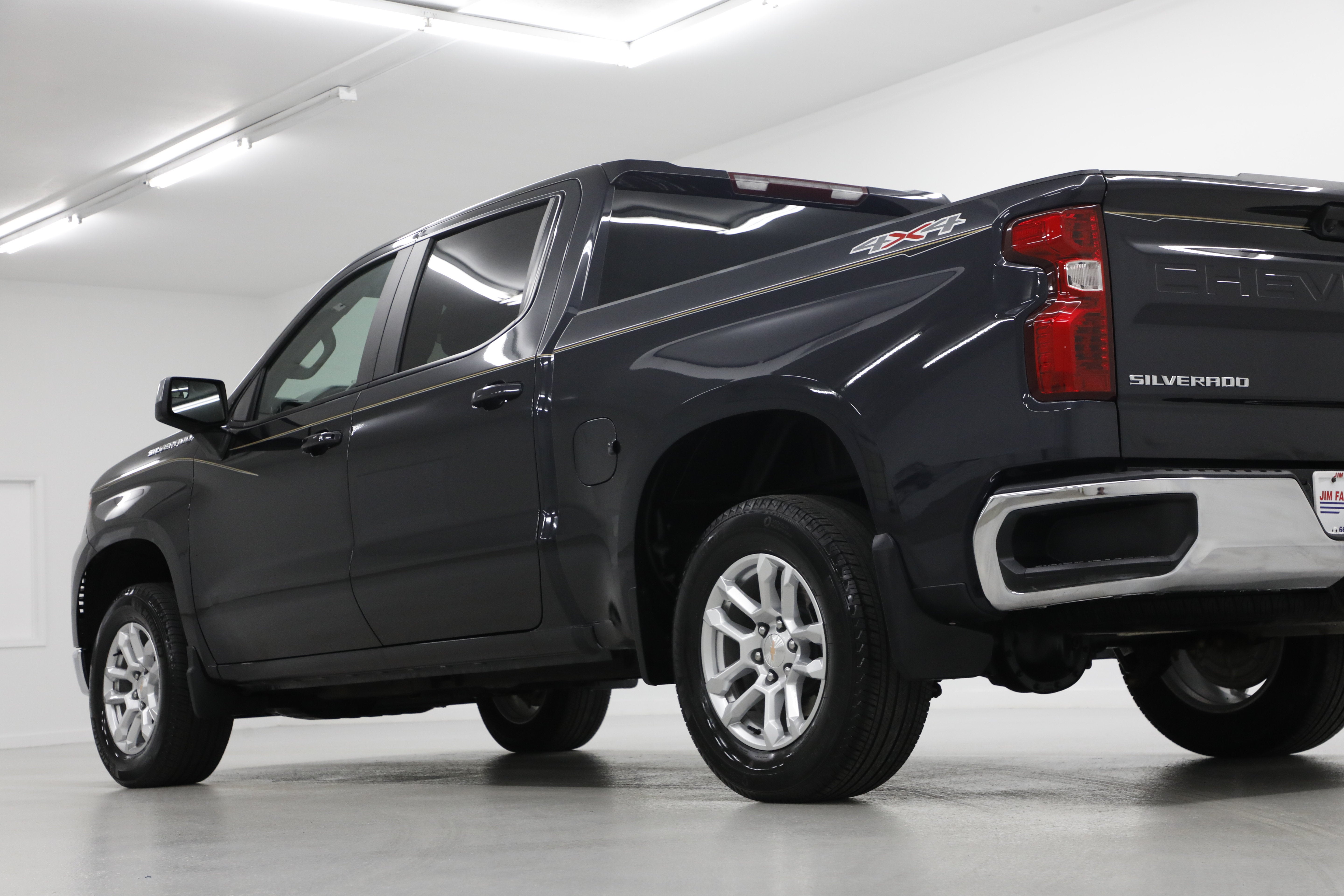 2023 Chevrolet Silverado 1500 LT (2FL)