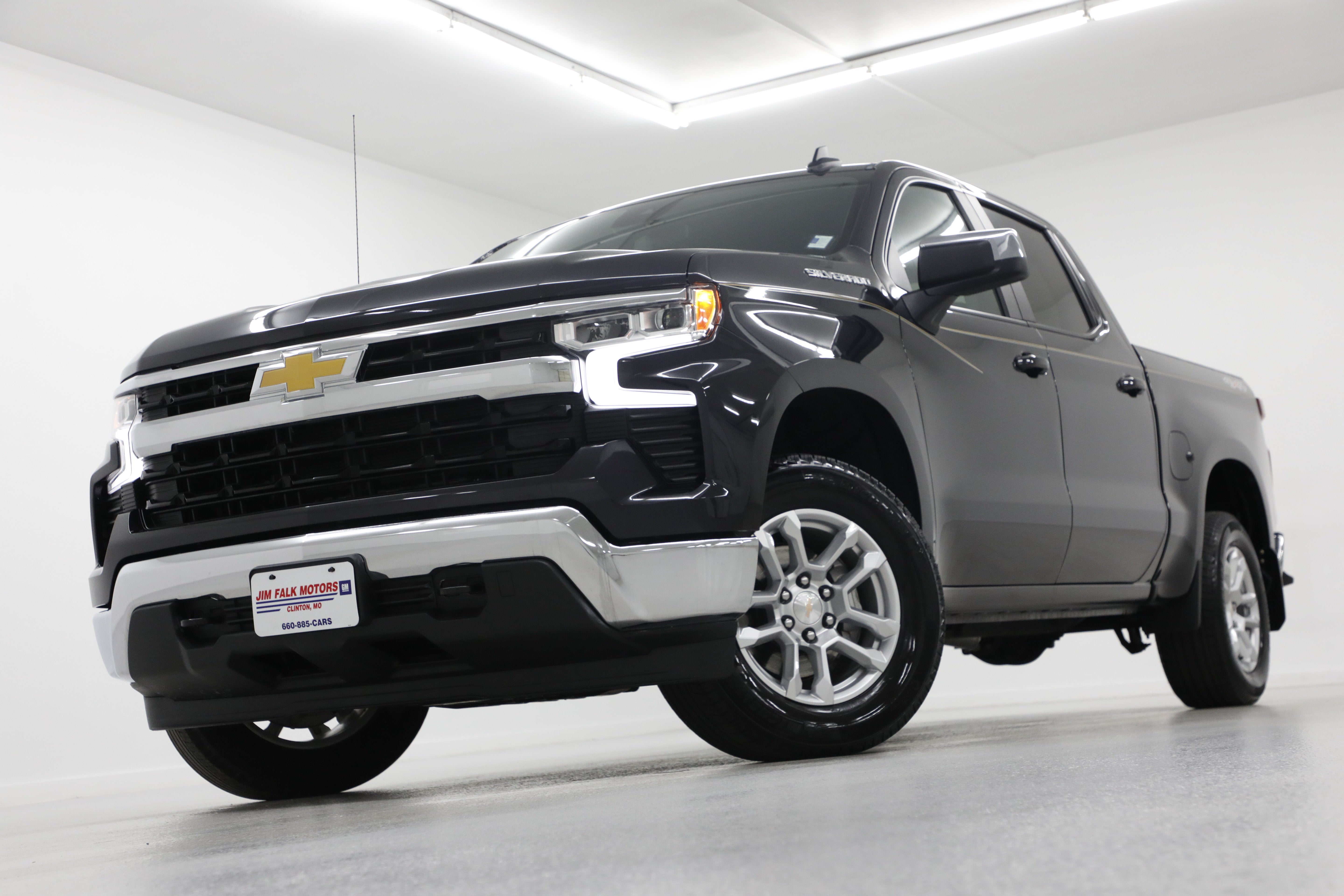 2023 Chevrolet Silverado 1500 LT (2FL)
