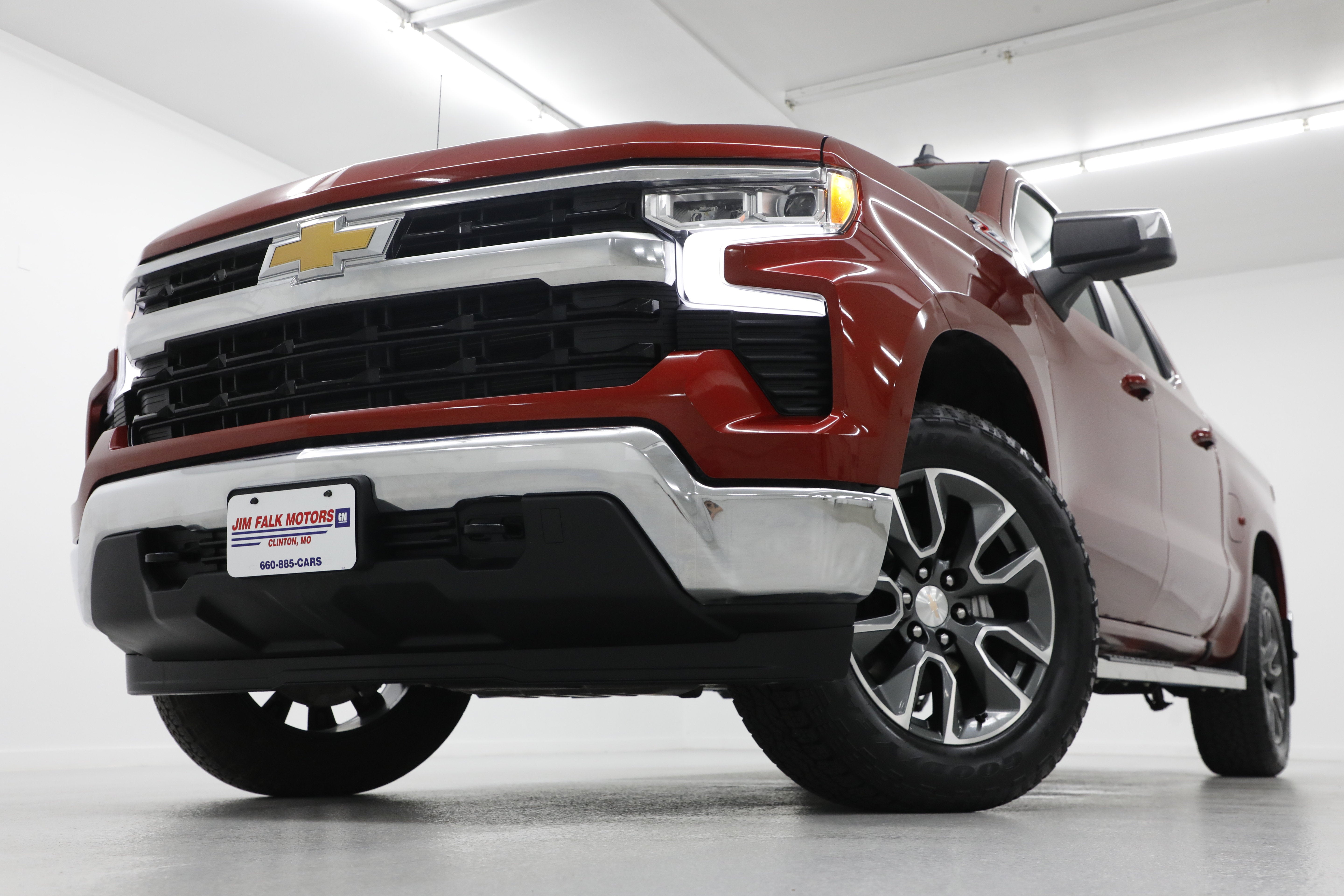2024 Chevrolet Silverado 1500 LT