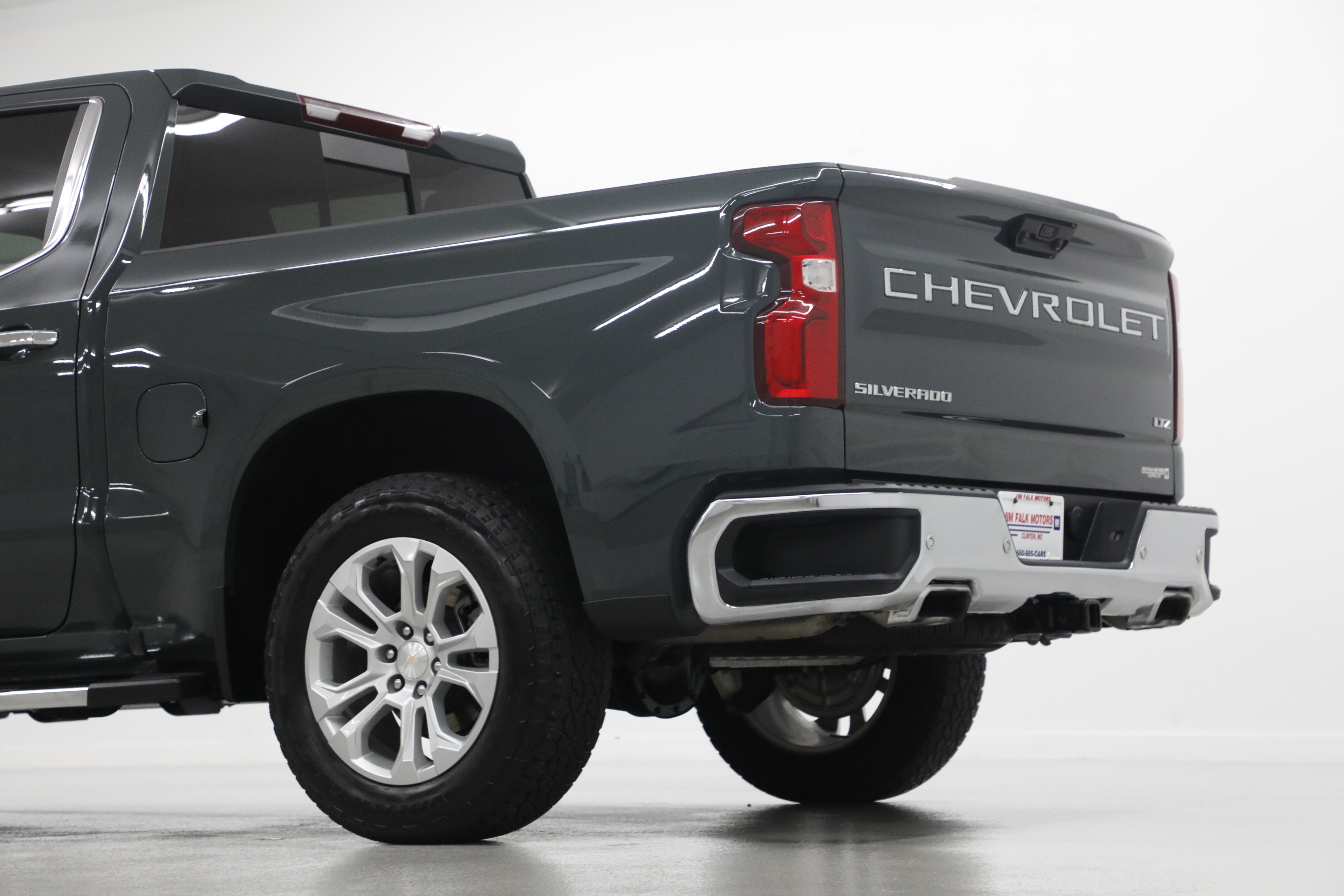 2025 Chevrolet Silverado 1500 LTZ