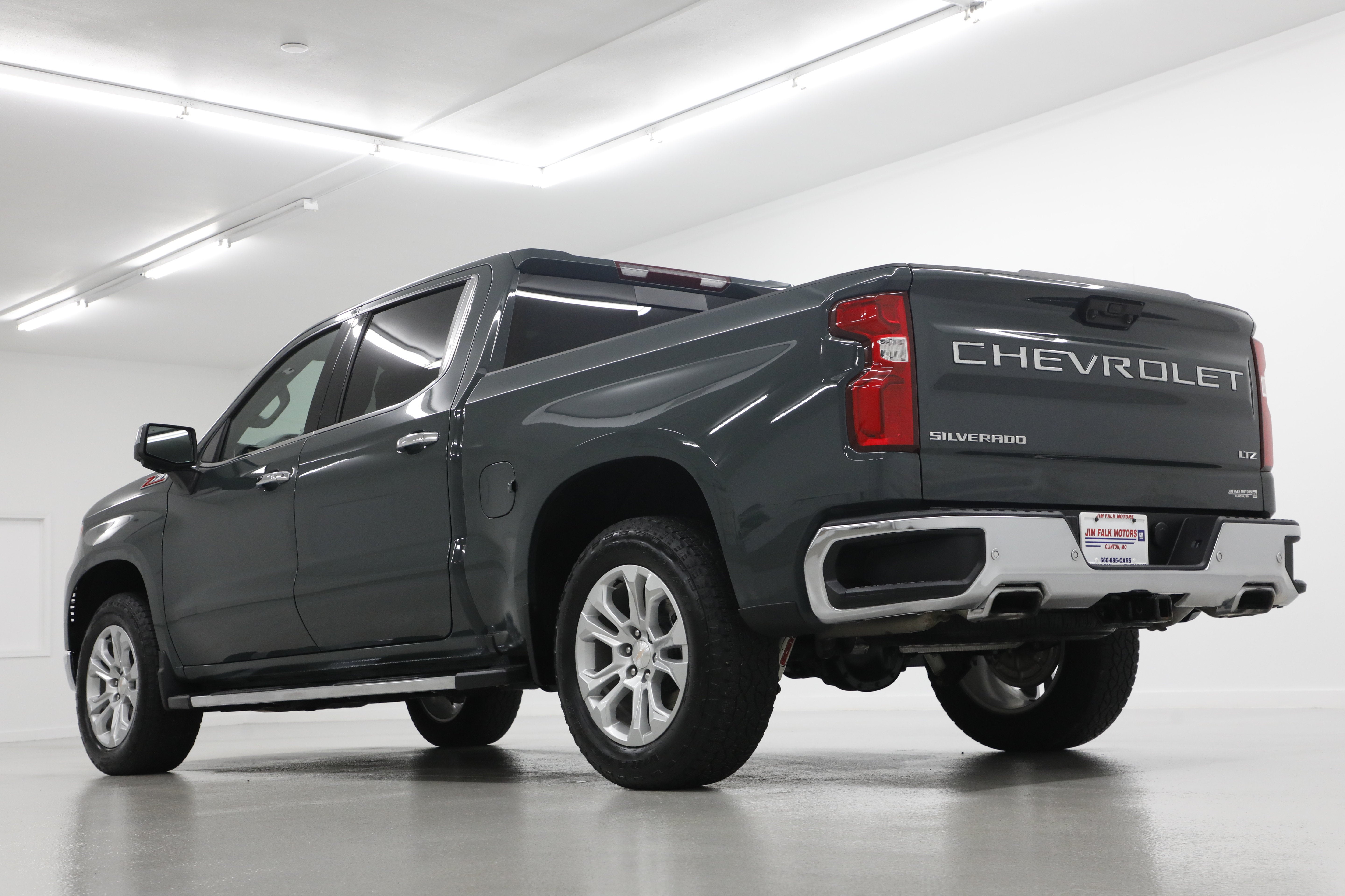 2025 Chevrolet Silverado 1500 LTZ