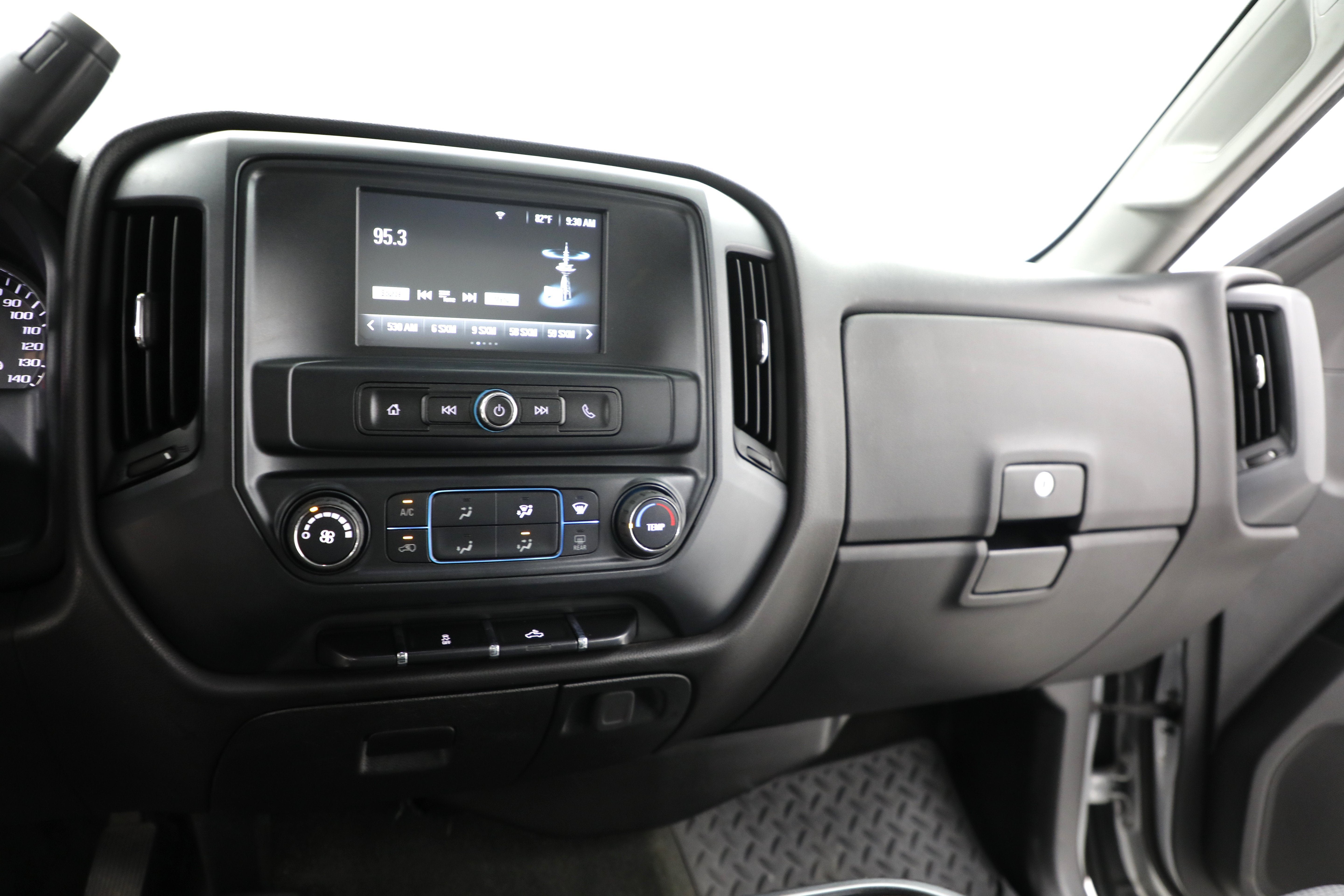 2018 Chevrolet Silverado 1500 Custom