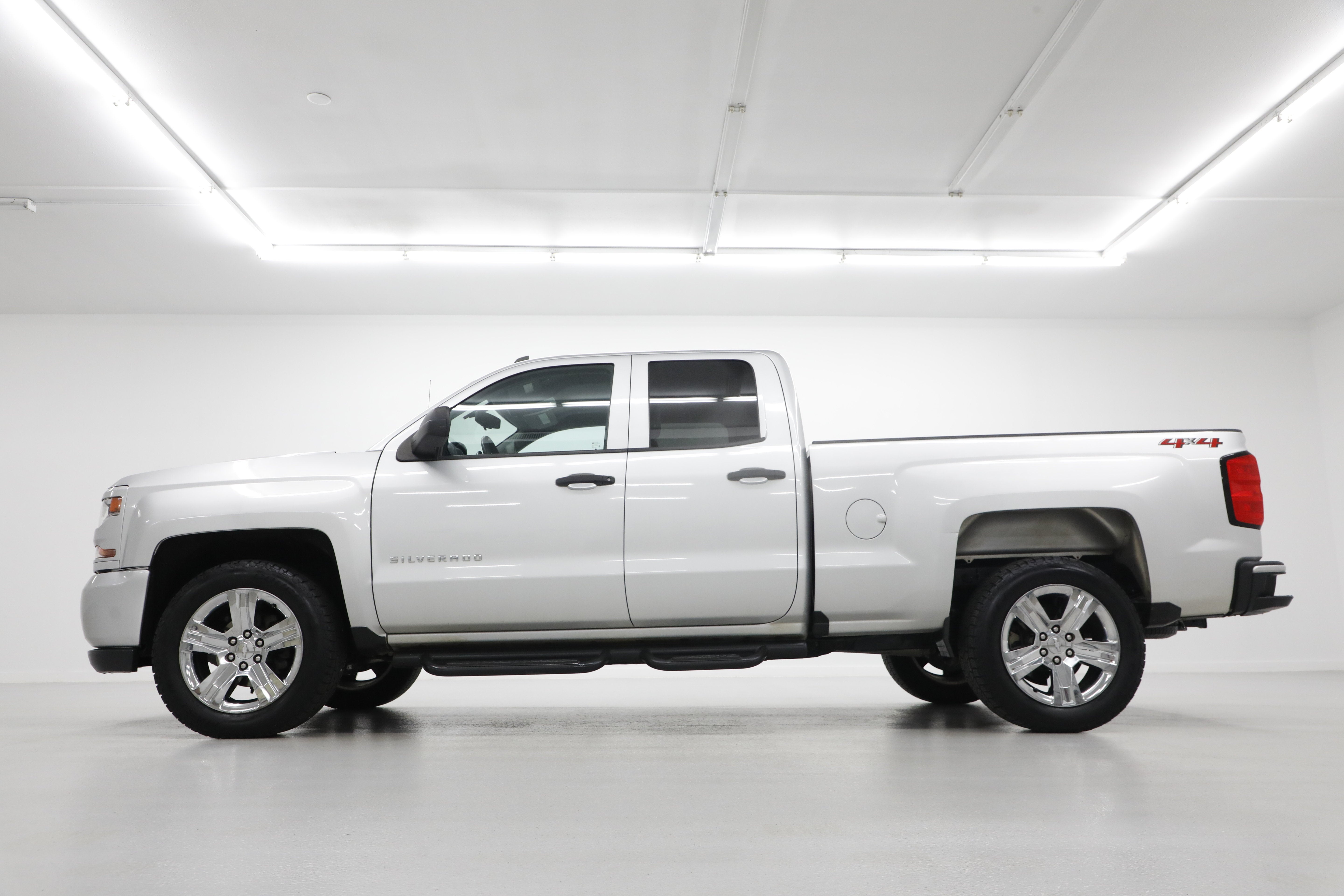 2018 Chevrolet Silverado 1500 Custom