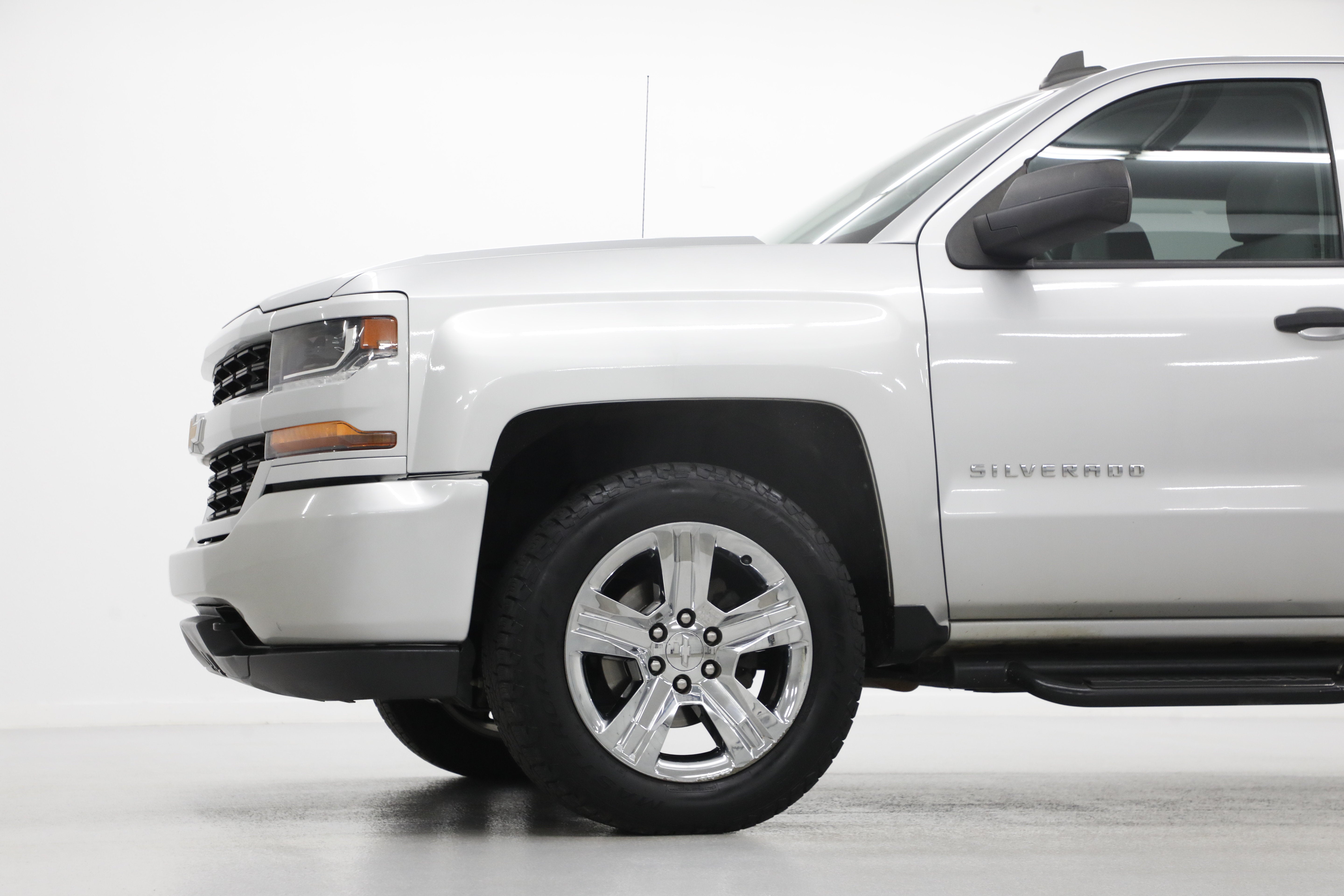 2018 Chevrolet Silverado 1500 Custom