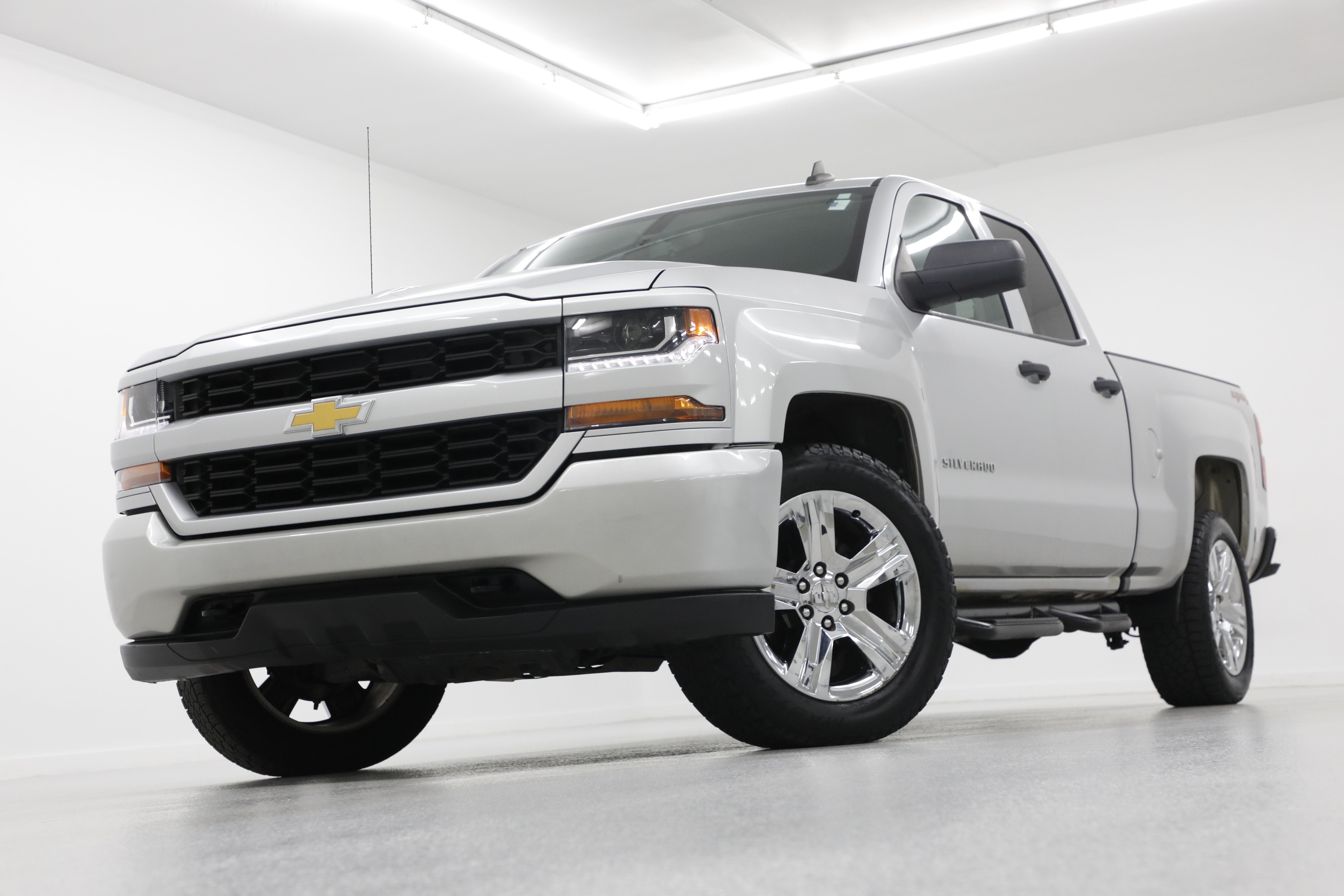 2018 Chevrolet Silverado 1500 Custom