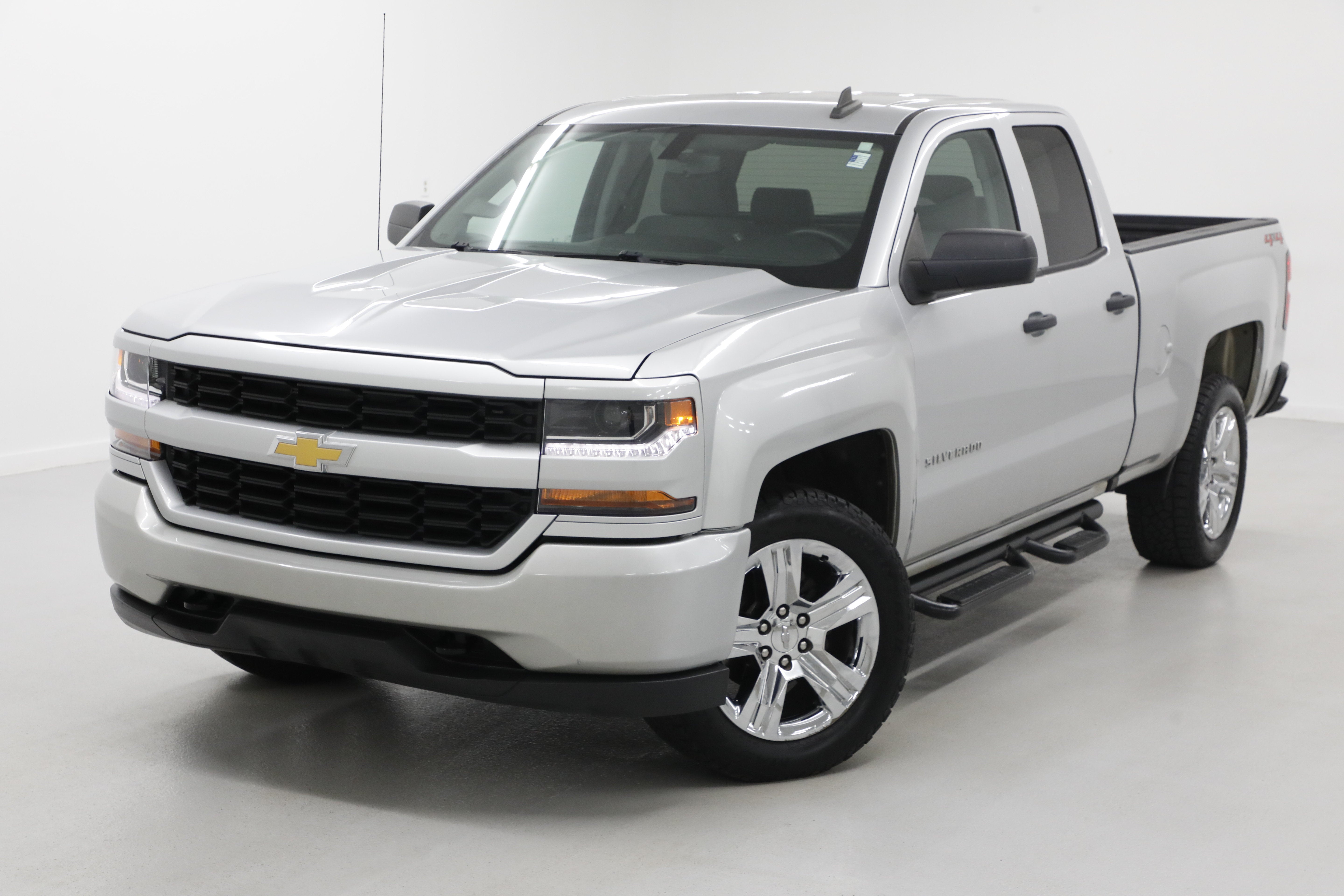 2018 Chevrolet Silverado 1500 Custom