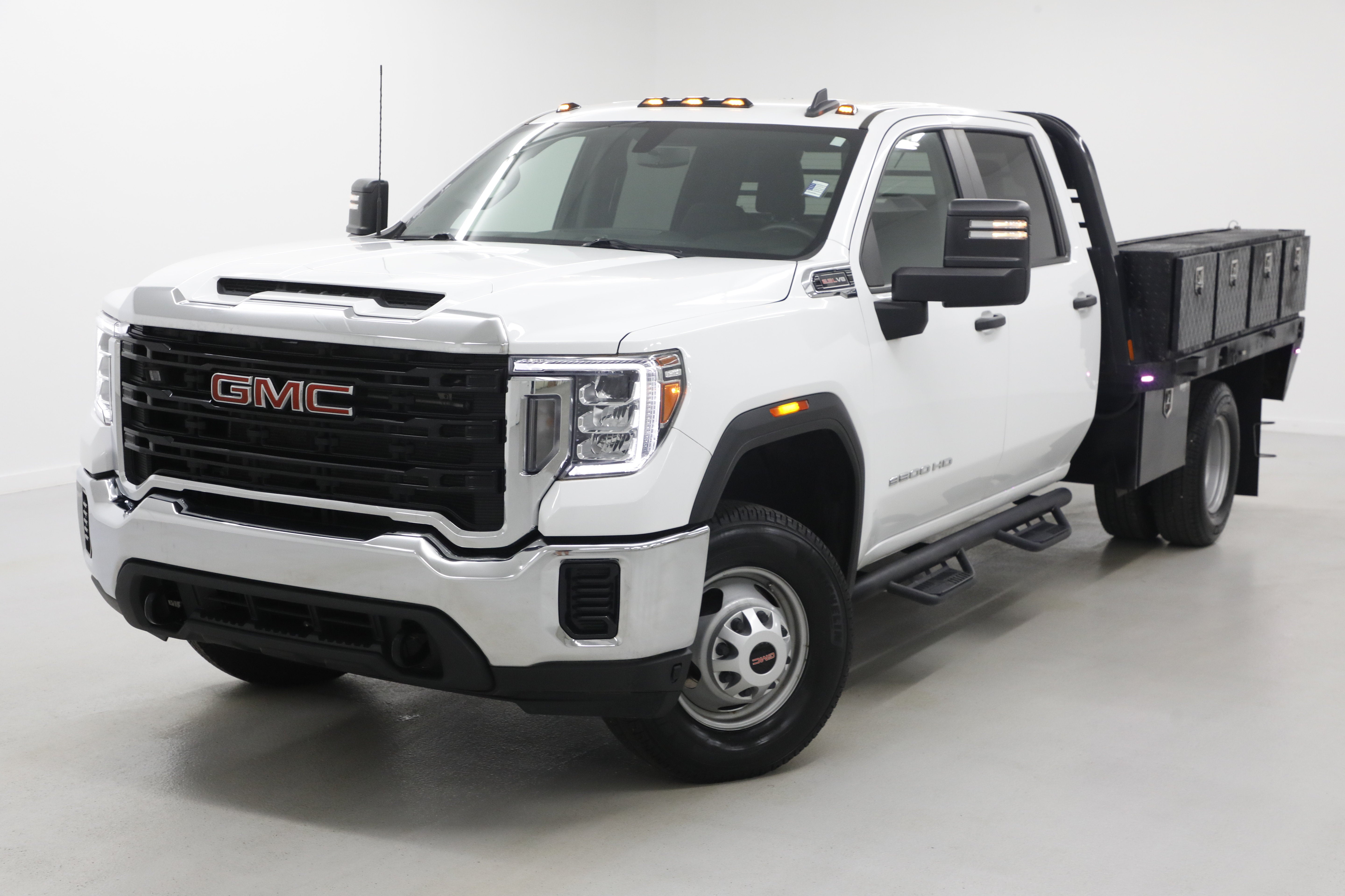 2022 GMC Sierra 3500 HD Chassis Cab Pro
