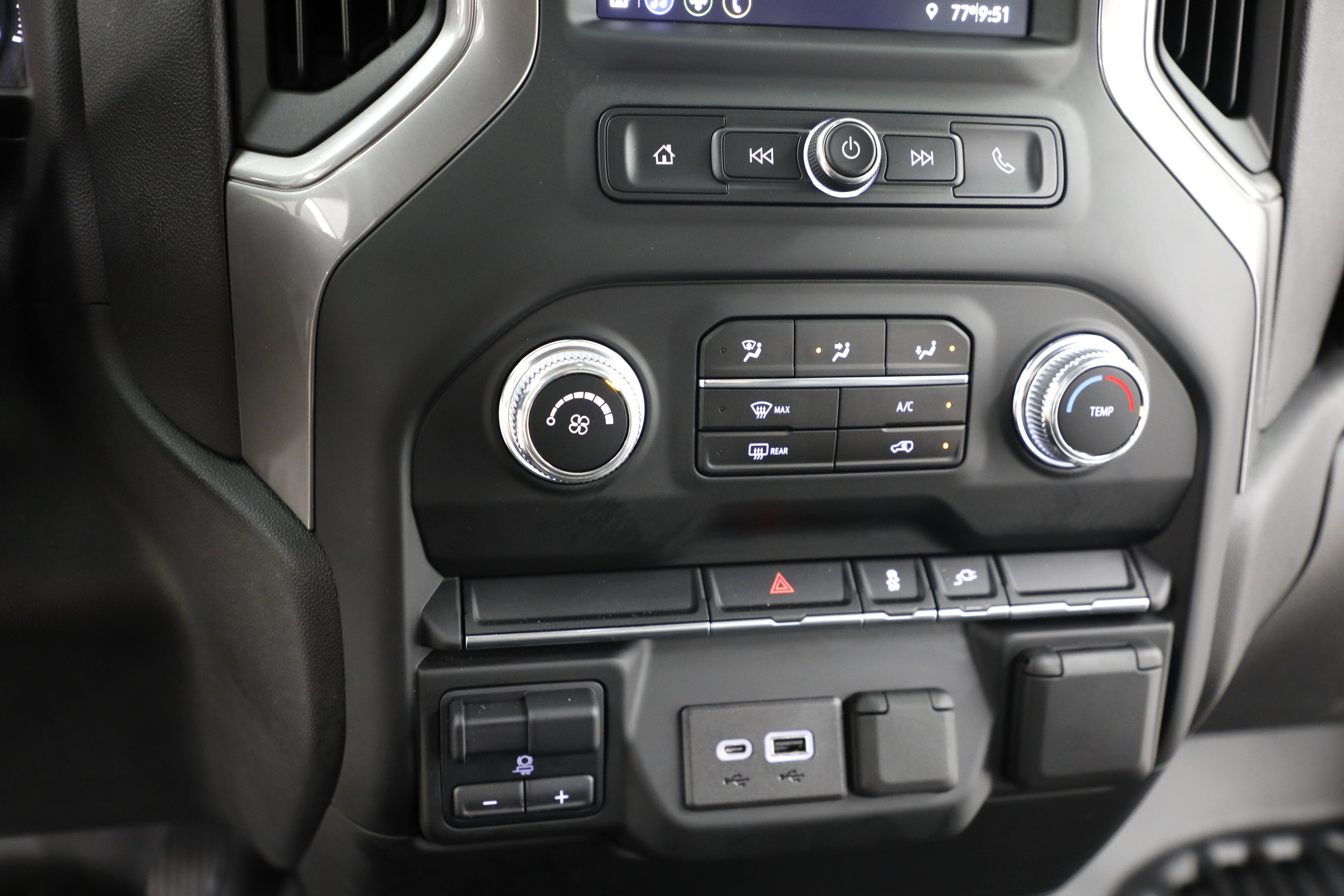 2022 GMC Sierra 3500 HD Chassis Cab Pro