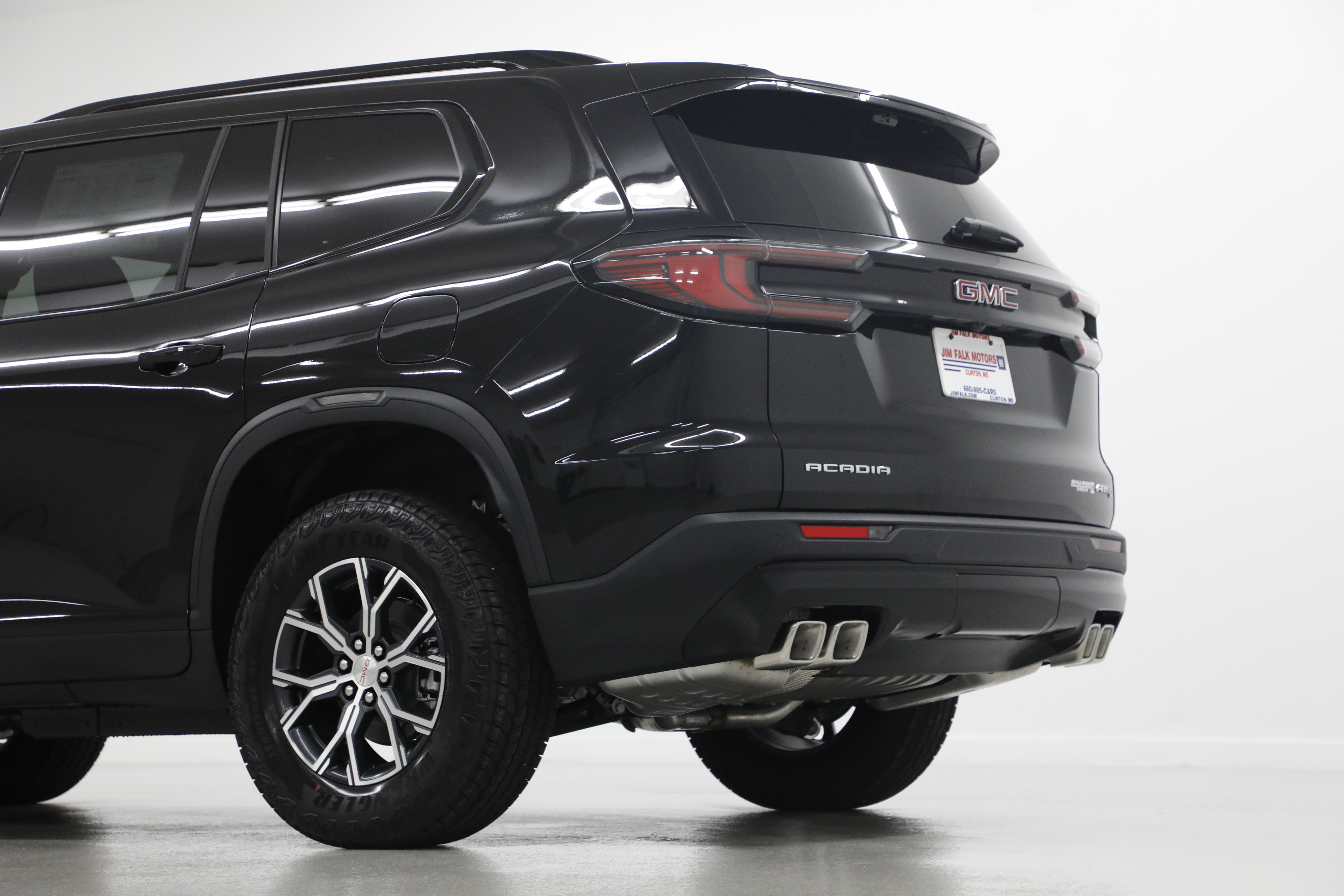 2026 GMC Acadia AT4