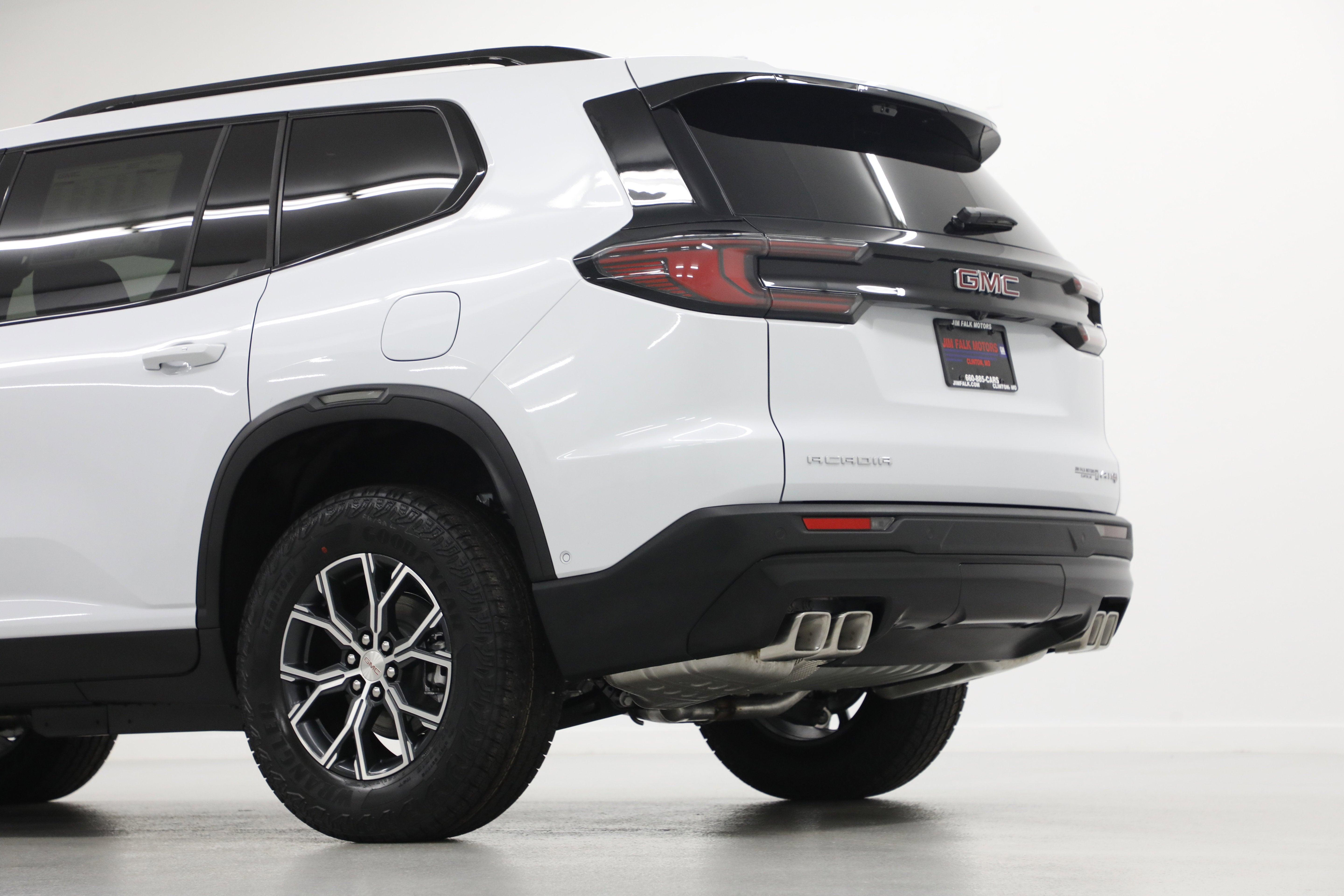 2026 GMC Acadia AT4