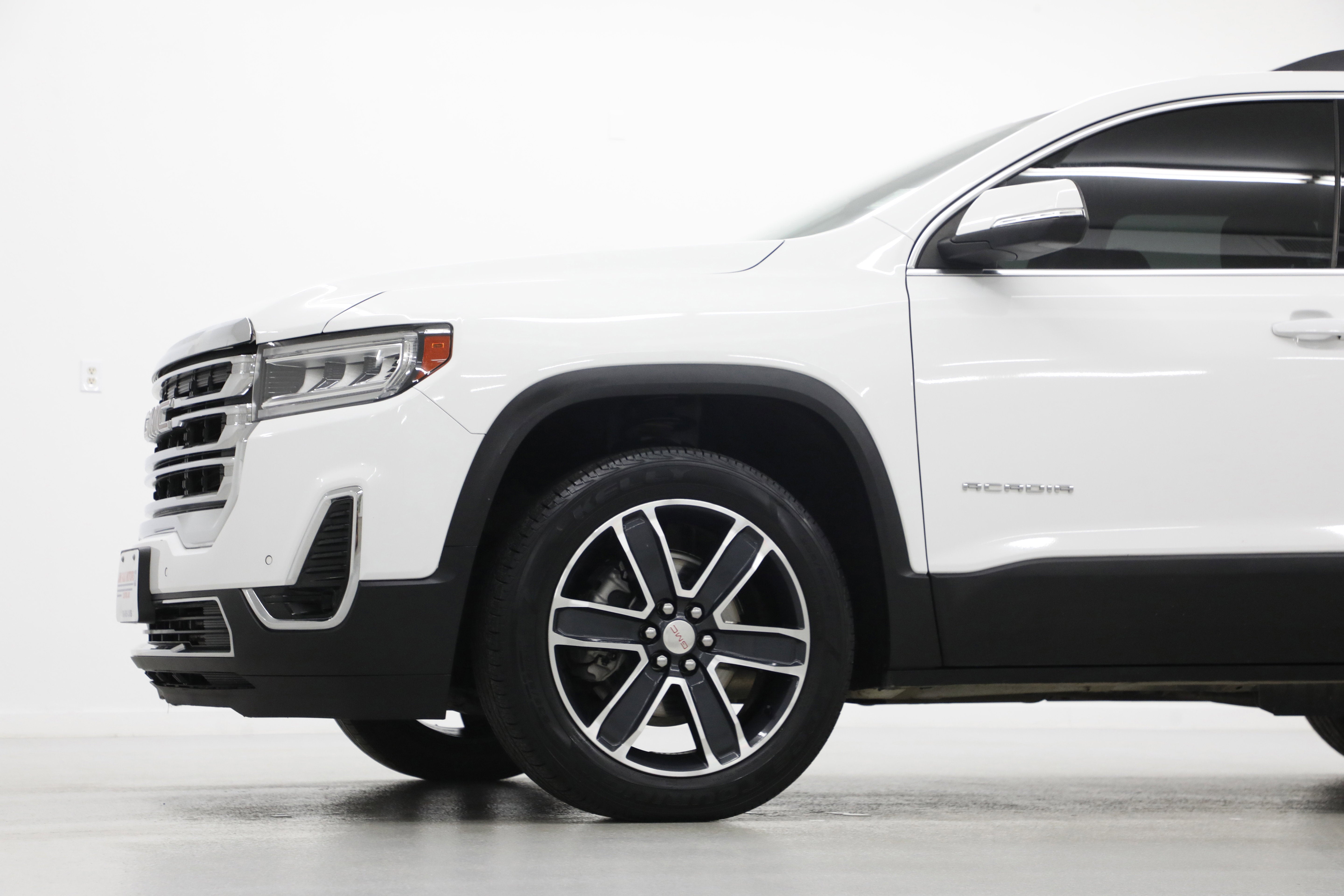 2022 GMC Acadia SLT