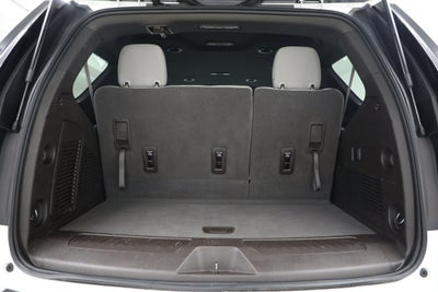 2023 GMC Yukon SLE