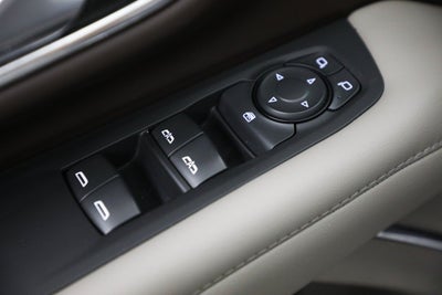 2023 GMC Yukon SLE