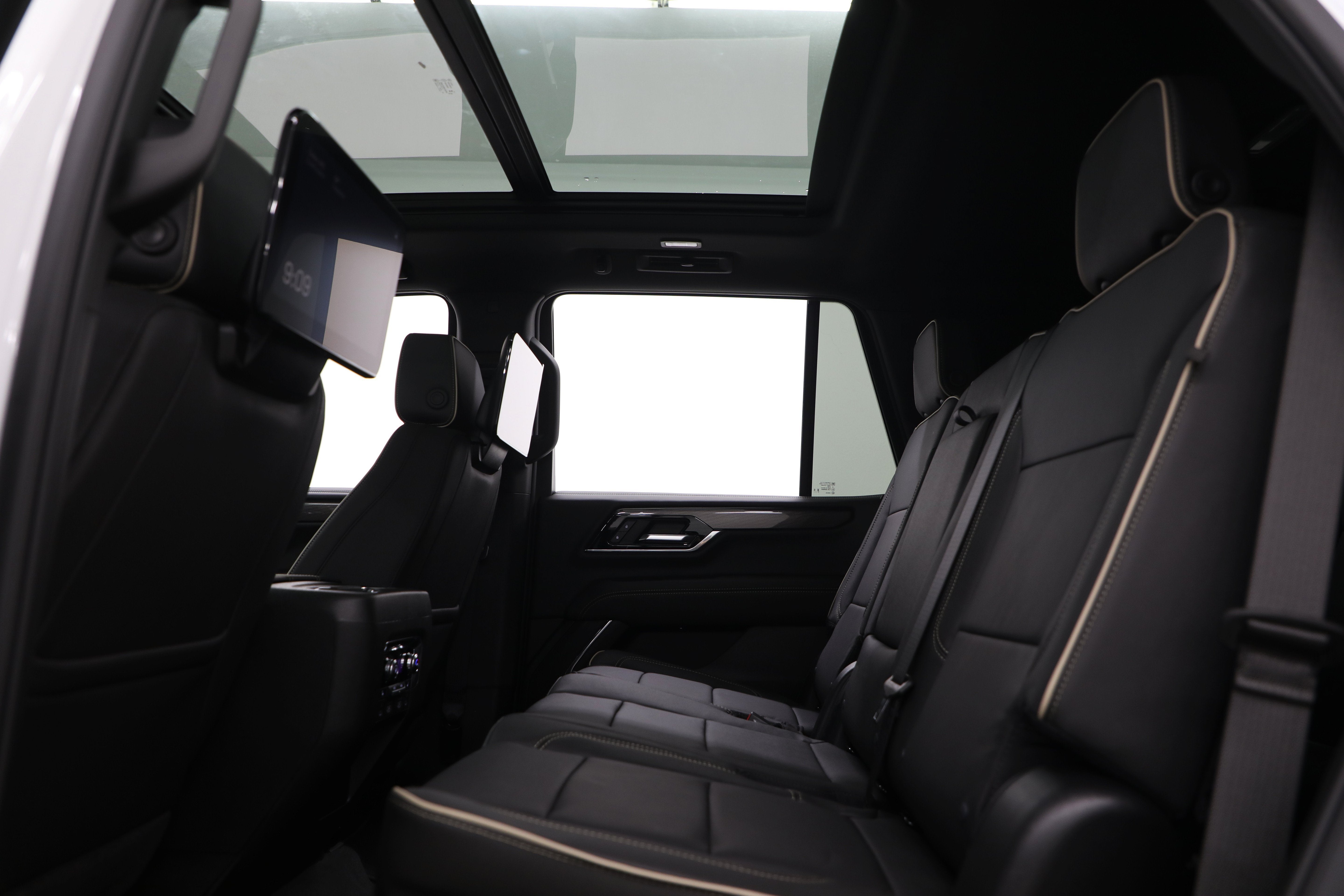 2027 GMC Yukon Elevation
